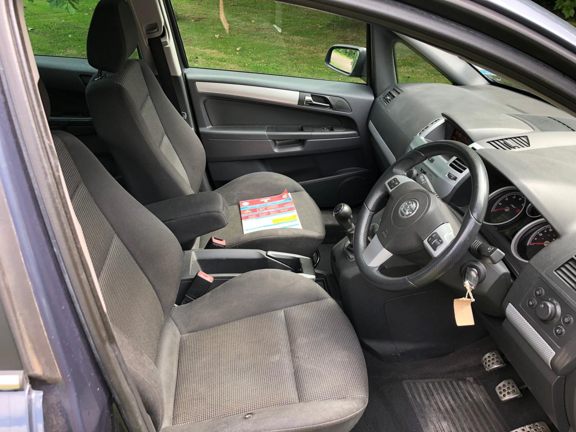 2006 VAUXHALL ZAFIRA SRI XP 140 7 SEATER BLUE MPV, 1.8 PETROL ENGINE, 114,649 MILES *NO VAT* - Image 9 of 13