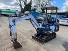 KUBOTA KX014 1.5TON MINI DIGGER/ EXCAVATOR, ONLY 2069 HOURS, NICE RUNNING AND OPERATING MACHINE