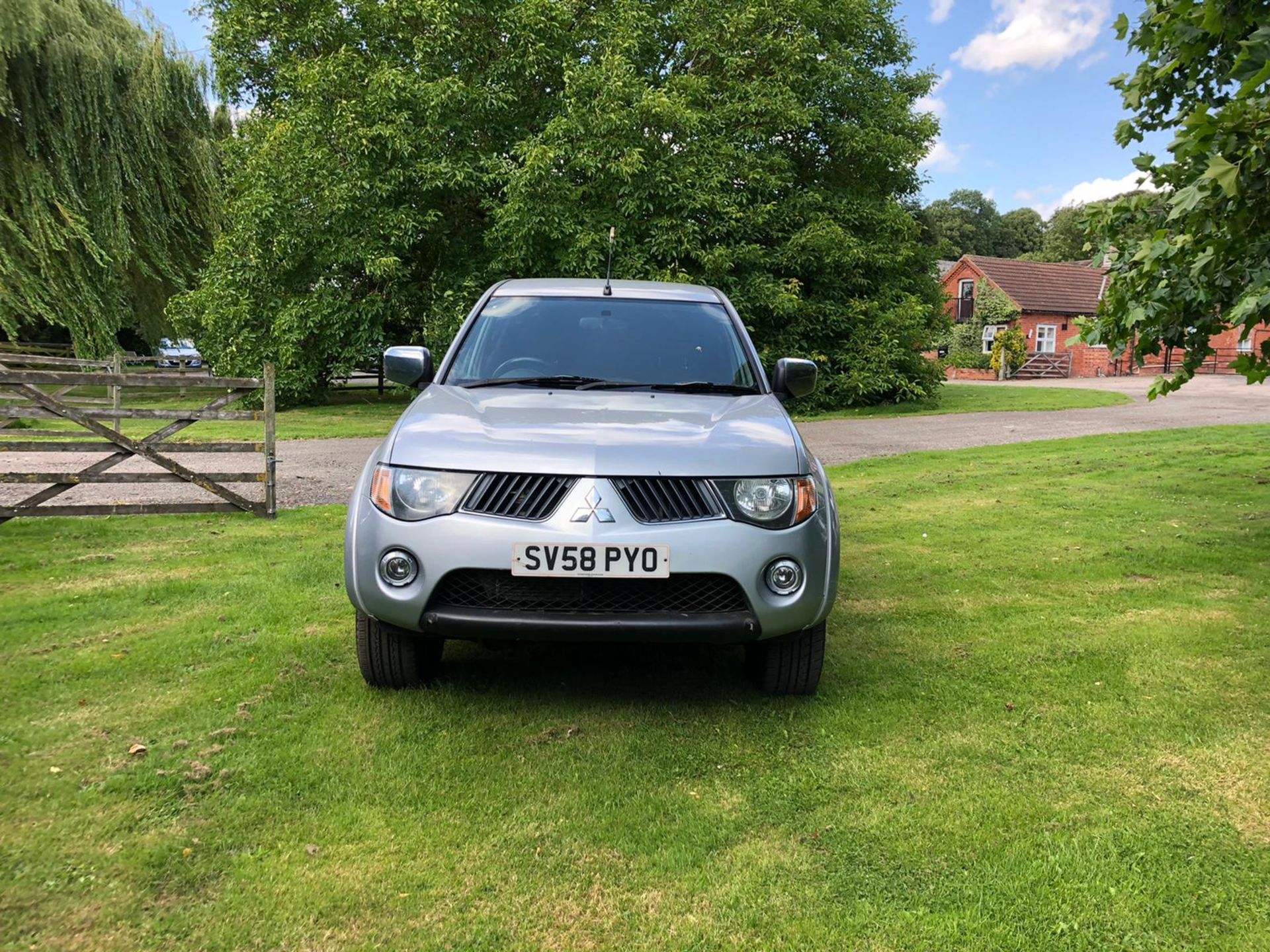 2008 MITSUBISHI L200 WARRIOR D/C 4WD SILVER PICK UP, 2.5 DIESEL ENGINE, 113,145 MILES *PLUS VAT* - Image 2 of 15