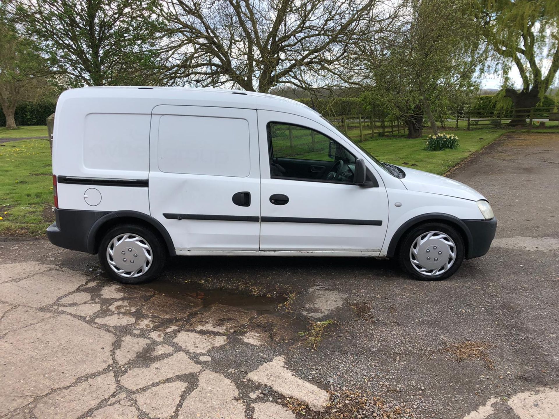 2007 VAUXHALL COMBO CREW 2000 CDTI WHITE FACTORY CREW VAN, 1.2 DIESEL ENGINE, 177,677 MILES *NO VAT* - Image 9 of 14