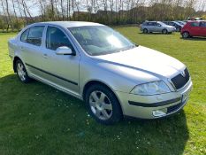 2007 SKODA OCTAVIA ELEGANCE TDI A, SILVER 5 DOOR HATCHBACK, DIESEL ENGINE,106.274 MILES *NO VAT*