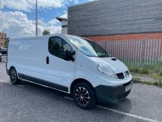 2011 RENAULT TRAFIC LL29 DCI 115 WHITE PANEL VAN, 2.0 DIESEL ENGINE, 85,946 MILES WITH FSH *NO VAT*