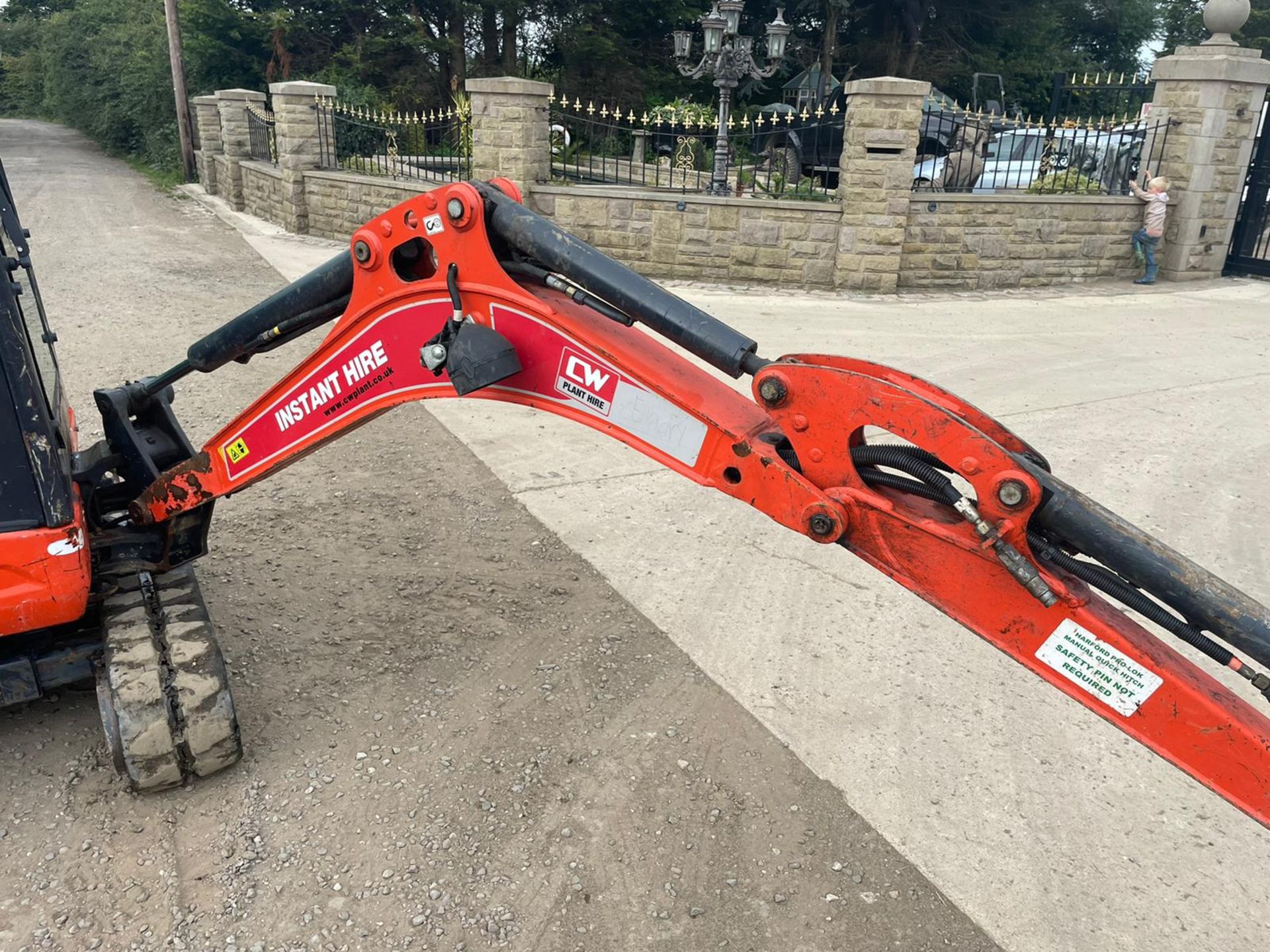 2017 KUBOTA KX016-4 MINI DIGGER, RUNS, DRIVES AND DIGS, SHOWING A LOW 1216 HOURS *PLUS VAT* - Image 10 of 20