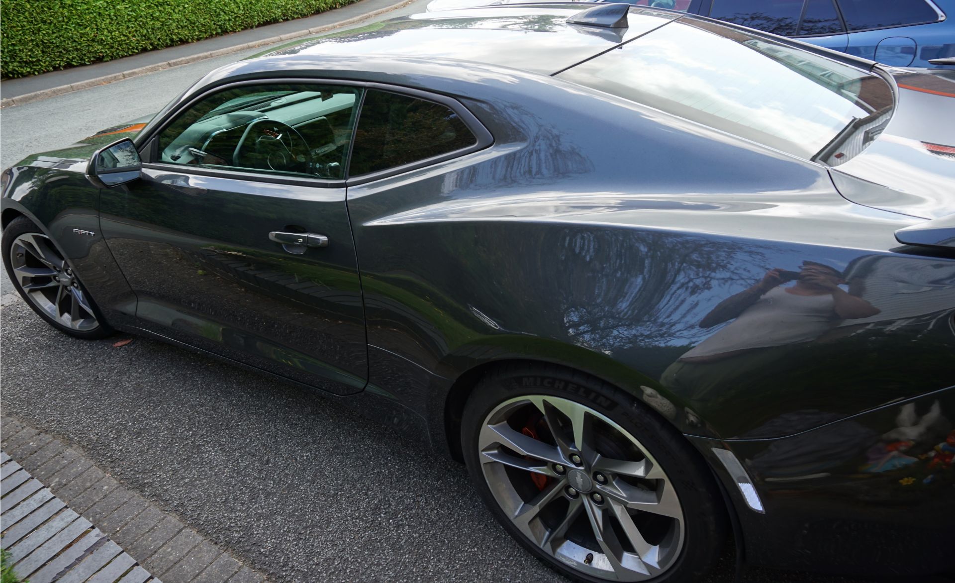 2017/17 REG CHEVROLET CAMARO V8 AUTOMATIC GREY COUPE 50th ANNIVERSARY EDITION, LHD, LOW MILEAGE - Image 4 of 14