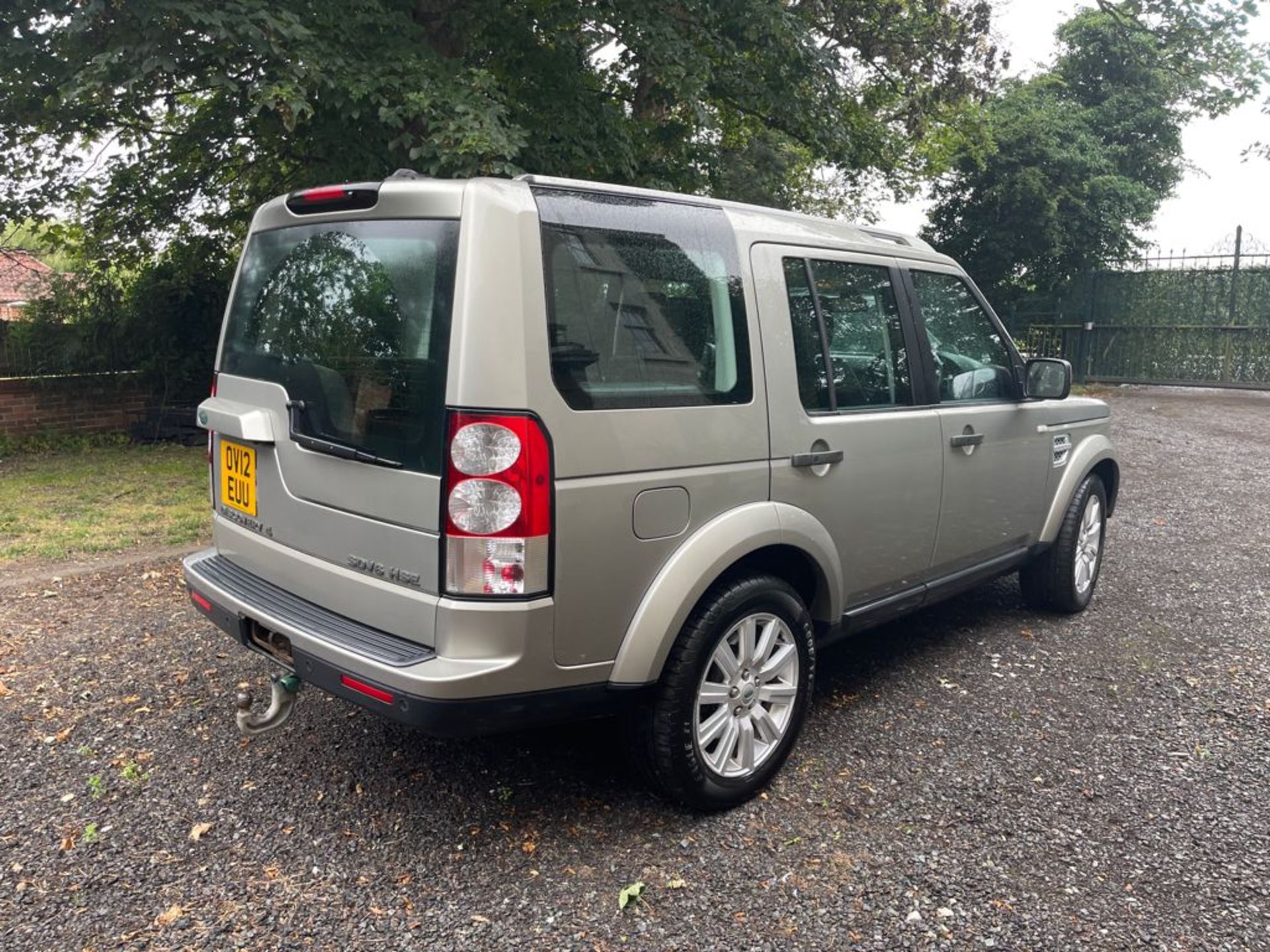 2012/12 REG LAND ROVER DISCOVERY HSE SDV6 AUTO 3.0 DIESEL *NO VAT* - Image 5 of 23