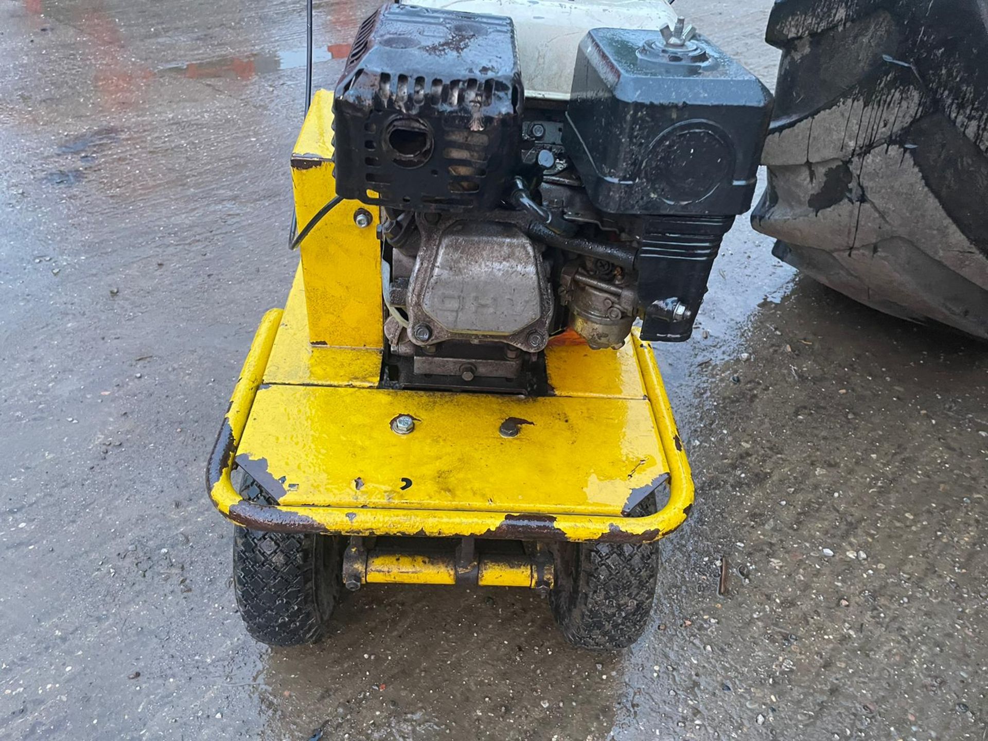 2012 GARDEN MASTER TURF CUTTER, RUNS DRIVES AND WORKS, GREAT COMPRESSION *NO VAT* - Image 5 of 10