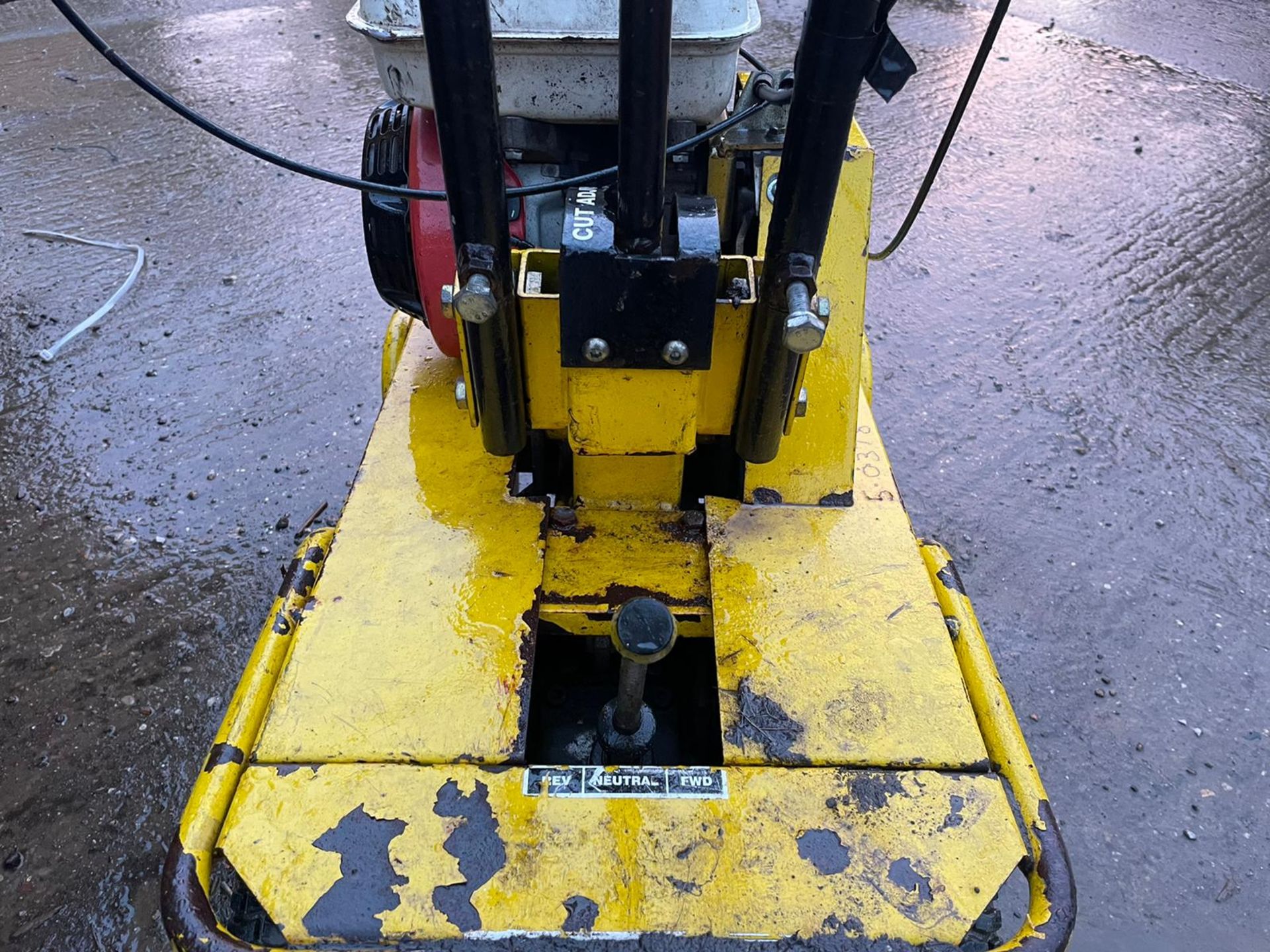 2012 GARDEN MASTER TURF CUTTER, RUNS DRIVES AND WORKS, GREAT COMPRESSION *NO VAT* - Image 8 of 10