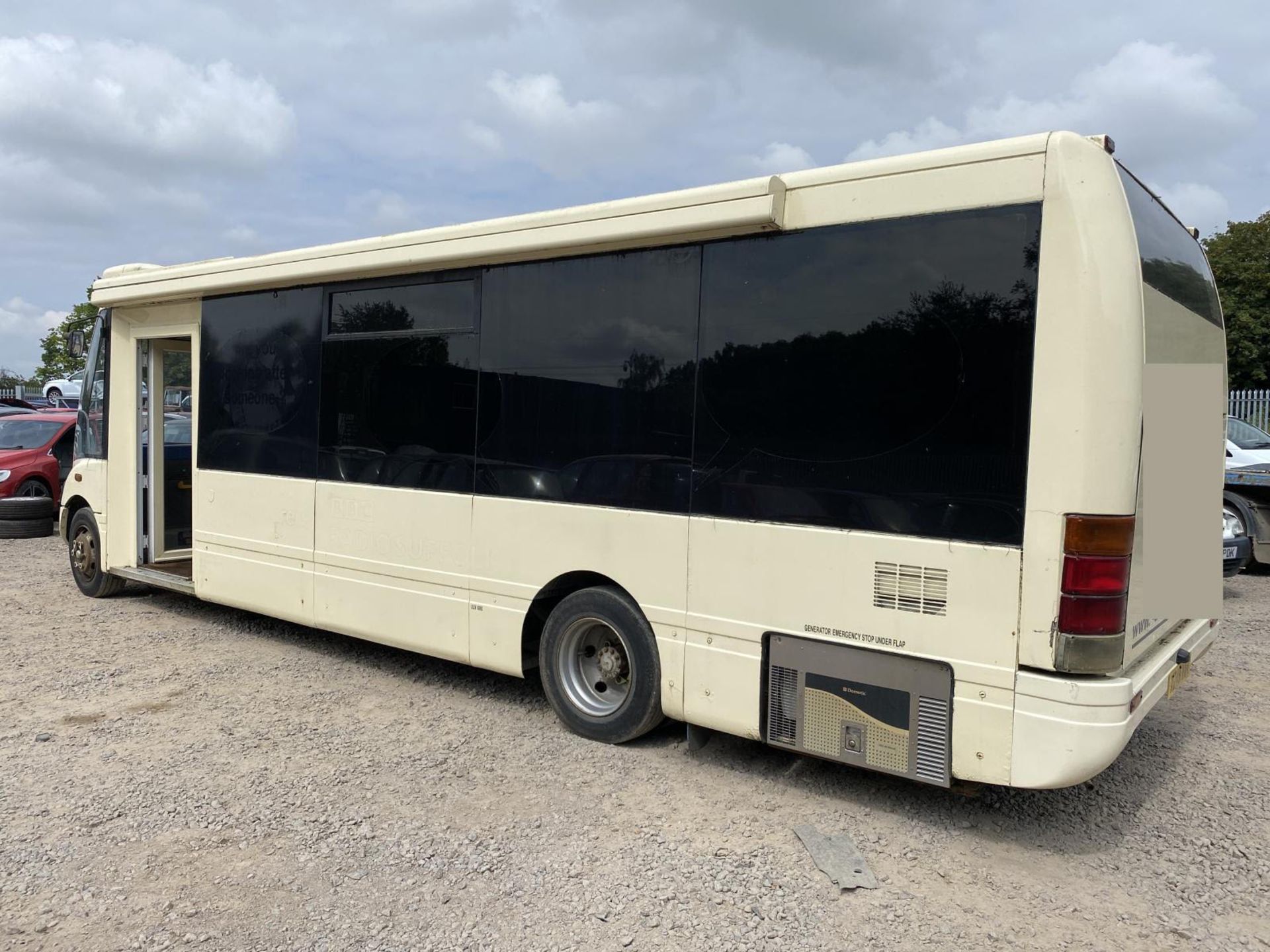 OPTARE SOLO M850 MERCEDES ATEGO 4.3TDI ALLISON AUTOMATIC MOTORHOME / CAMPER *NO VAT* - Image 3 of 12