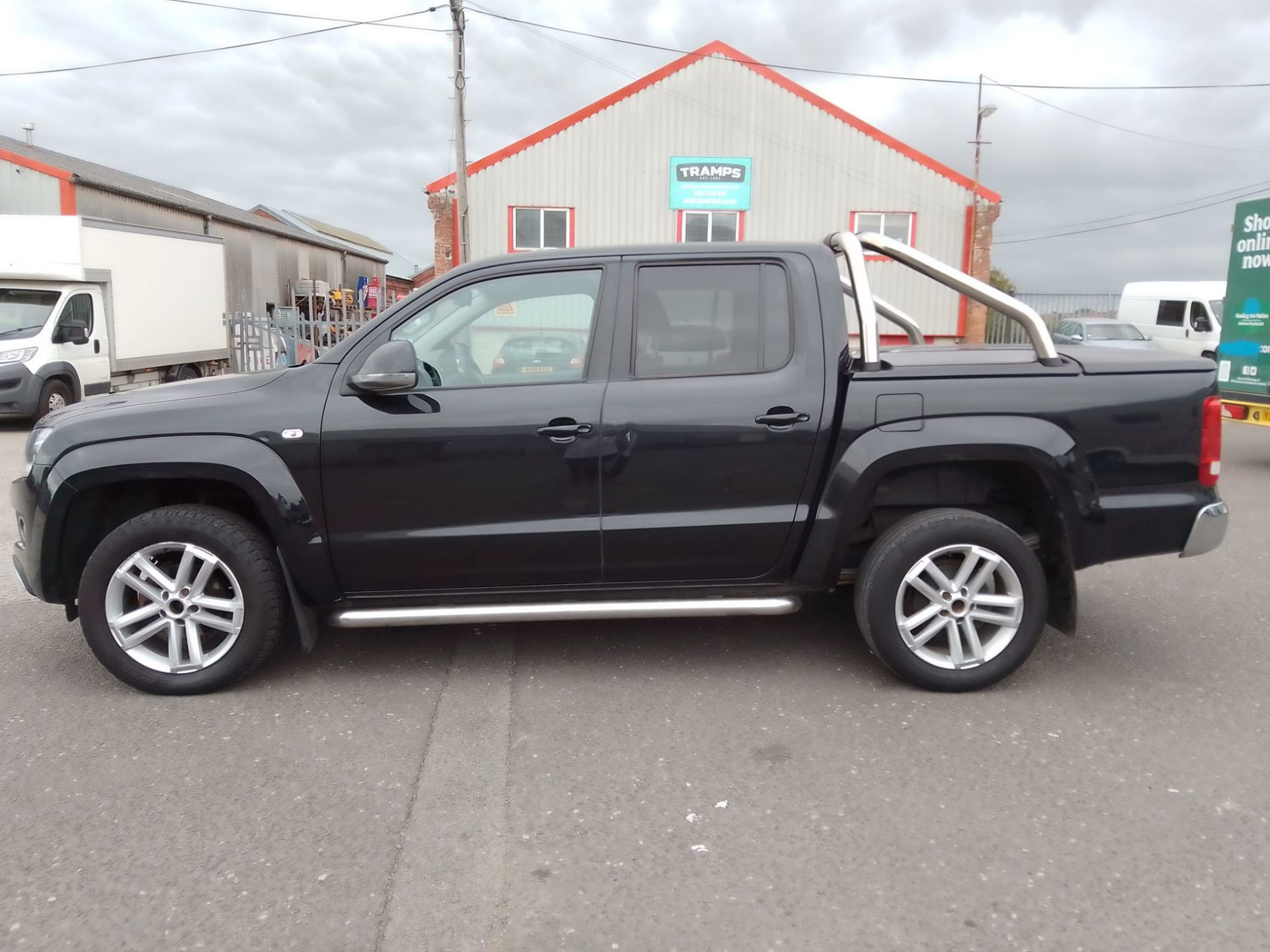 2016 VOLKSWAGEN AMAROK HIGHLINE 4MOTION DC A BLACK PICK UP, 164,557 MILES, 2.0 DIESEL *PLUS VAT* - Image 3 of 14