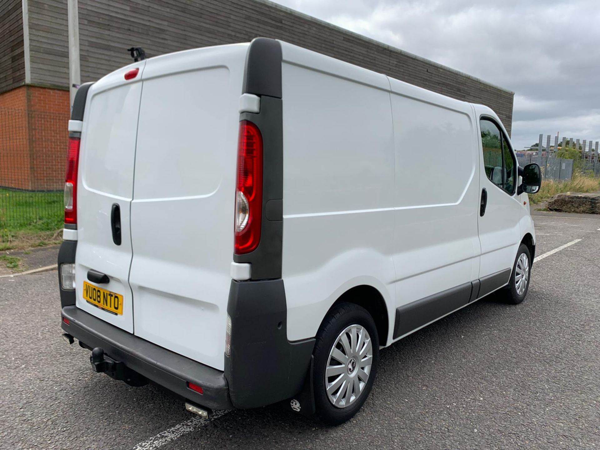 2008 VAUXHALL VIVARO 2700 CDTI SWB WHITE PANEL VAN, 123,077 MILES, 2.0 DIESEL *NO VAT* - Image 7 of 14