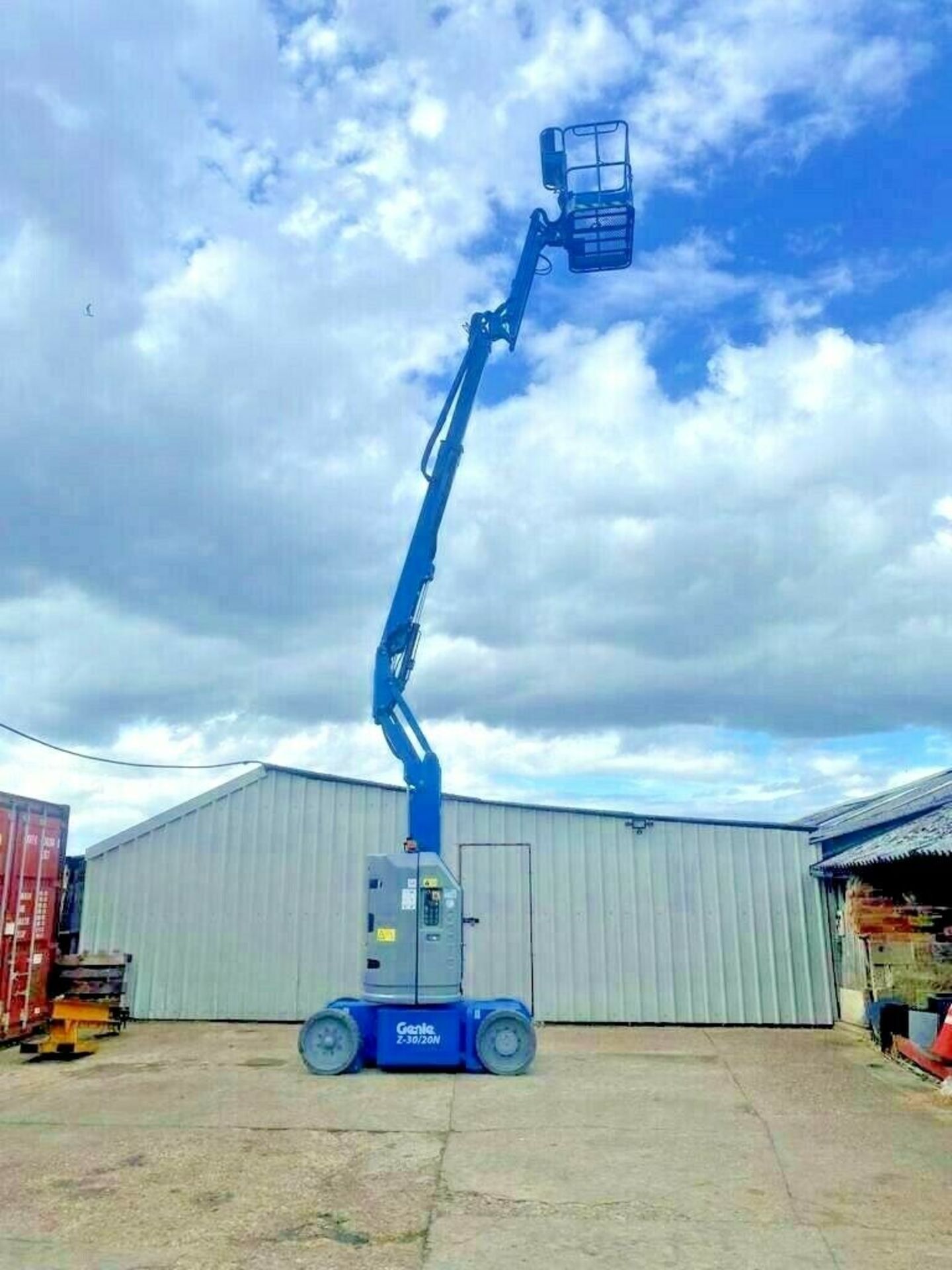 GENIE Z-30/20 ARTICULATED BOOM LIFT, YEAR 2015, WORKING HEIGHT 11.14M *PLUS VAT* - Image 10 of 10