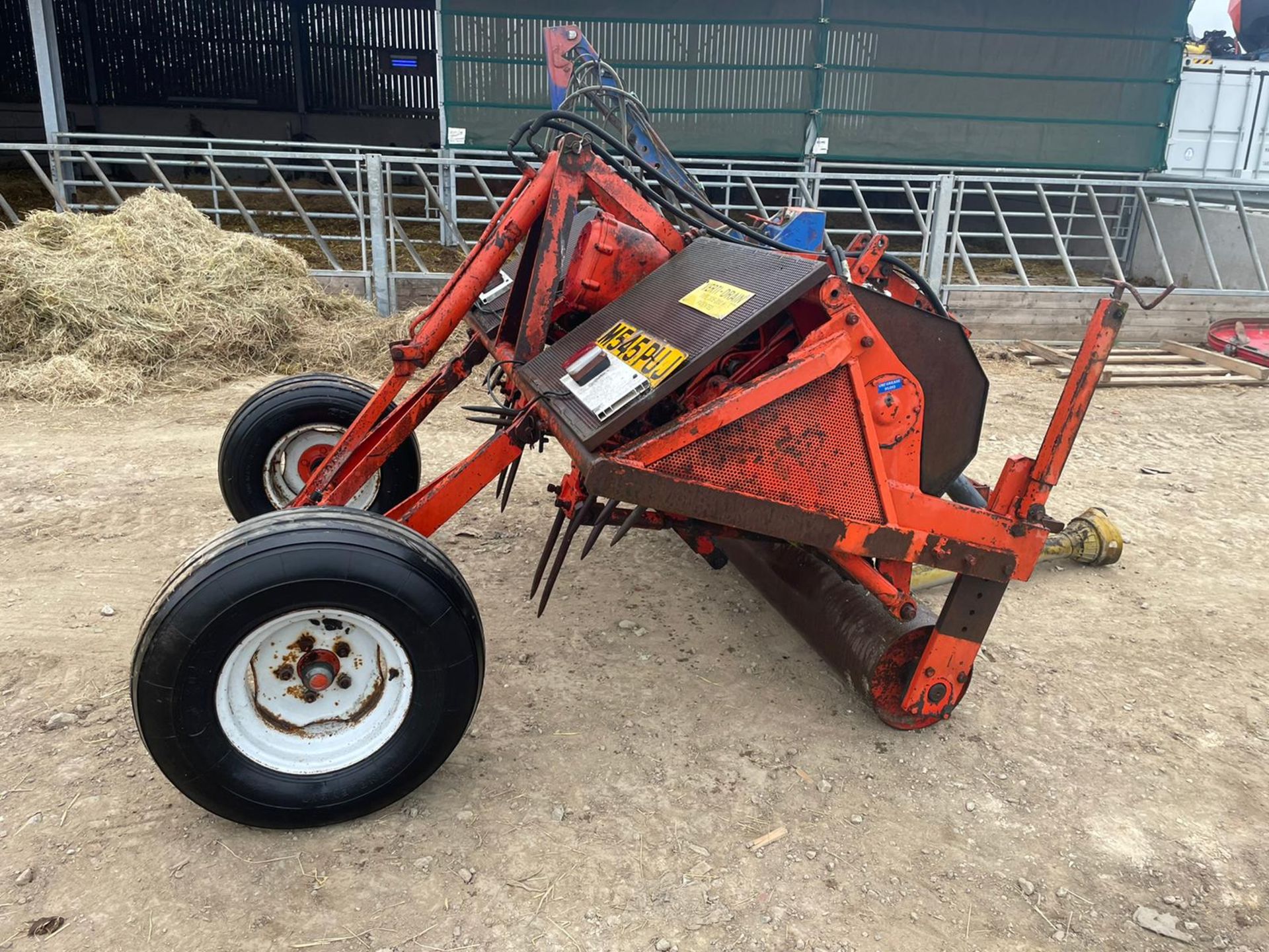 VERTI DRAIN 305-200H SINGLE AXLE AERATOR, PTO DRIVEN, PTO INCLUDED *PLUS VAT* - Image 2 of 7