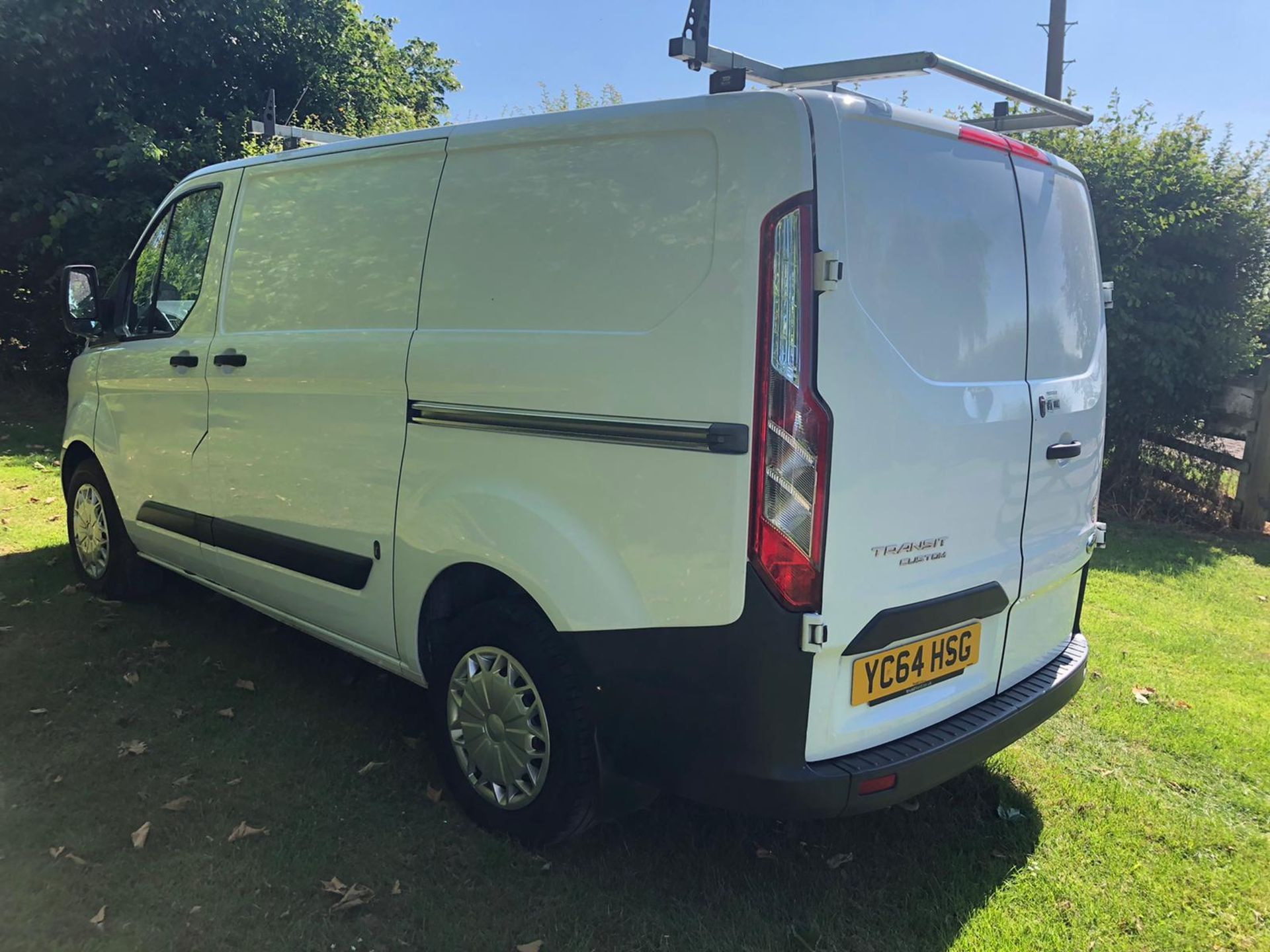 2015 FORD TRANSIT CUSTOM 270 ECO-TECH WHITE PANEL VAN, 2.2 DIESEL ENGINE, 112,379 MILES *PLUS VAT* - Image 5 of 13