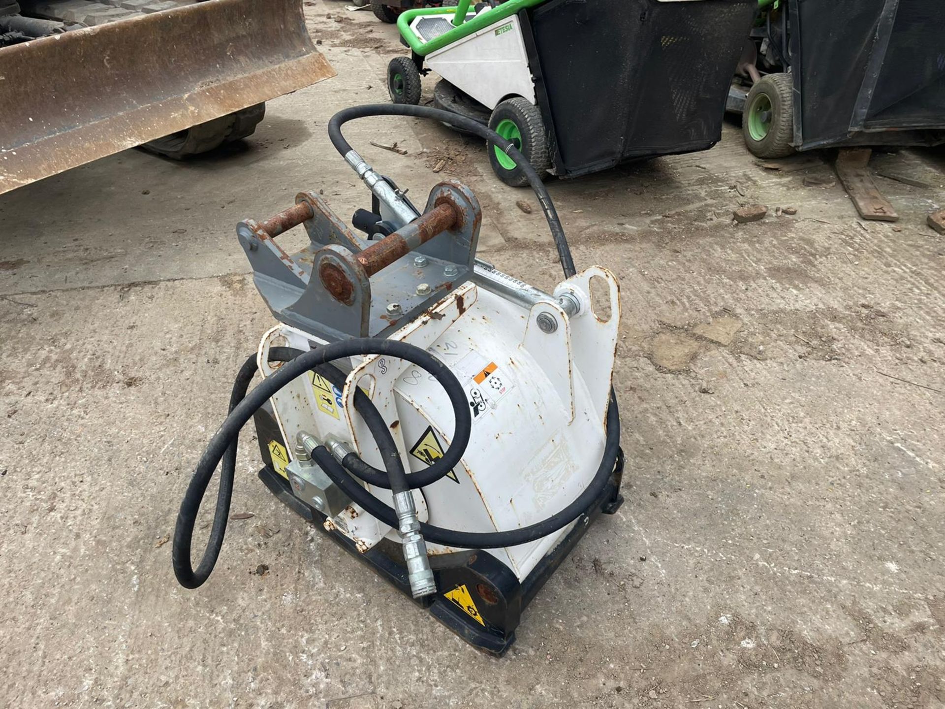 2011 SIMEX PLB300 ROAD PLANER, IN WORKING ORDER, GOOD SET OF TEETH, SUITABLE FOR EXCAVATOR *PLUS VAT - Image 3 of 5