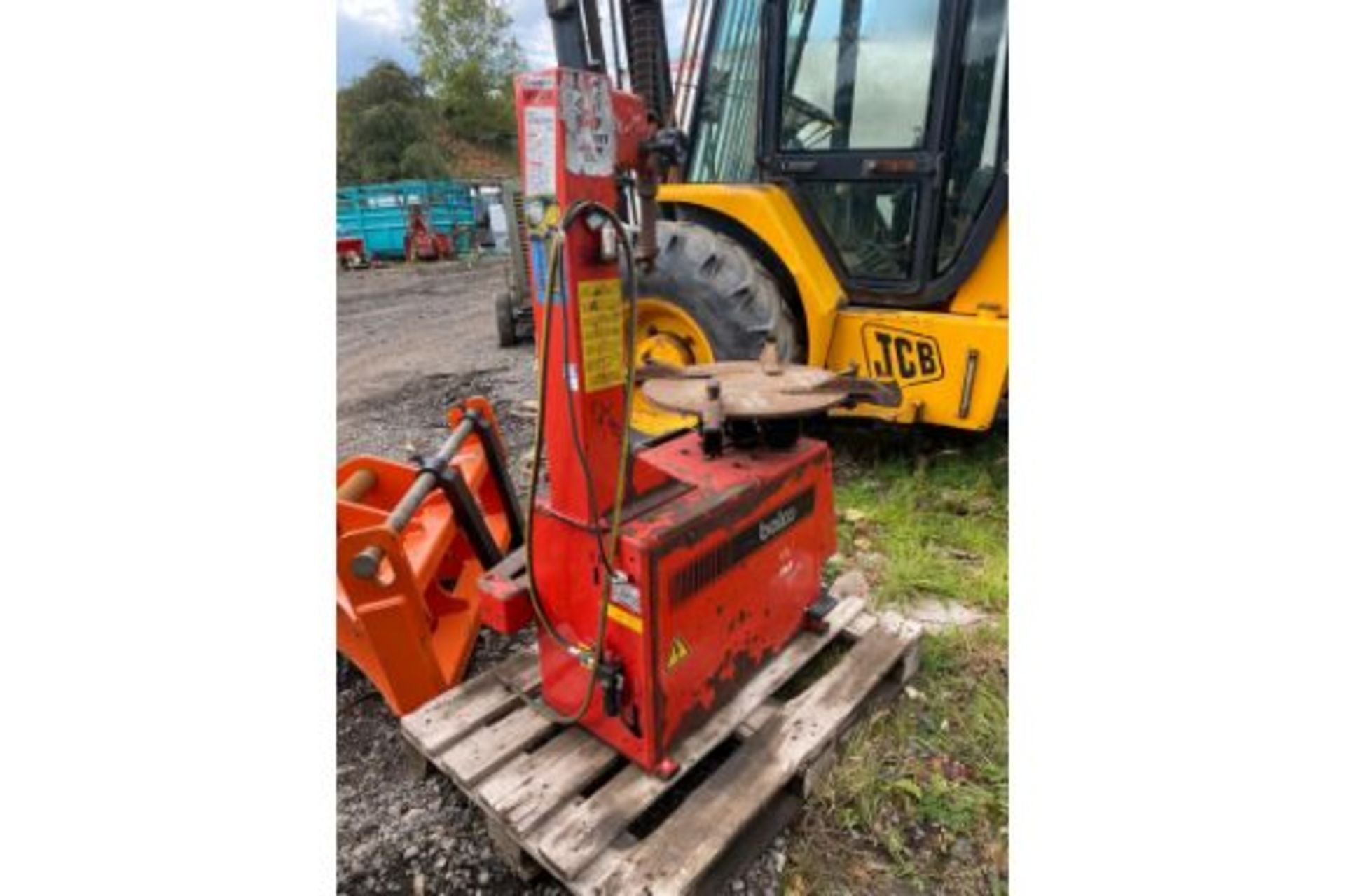 BALCO TYRE CHANGER, UNTESTED *PLUS VAT* - Image 2 of 2