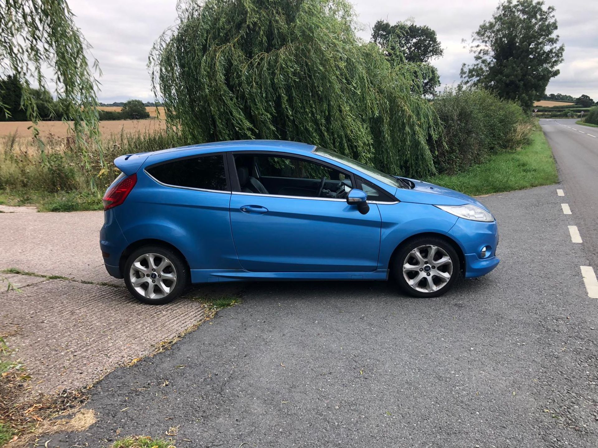 2009 FORD FIESTA TITANIUM 68 TDCI BLUE HATCHBACK, 1.4 DIESEL ENGINE, 112,762 MILES *NO VAT* - Image 9 of 12