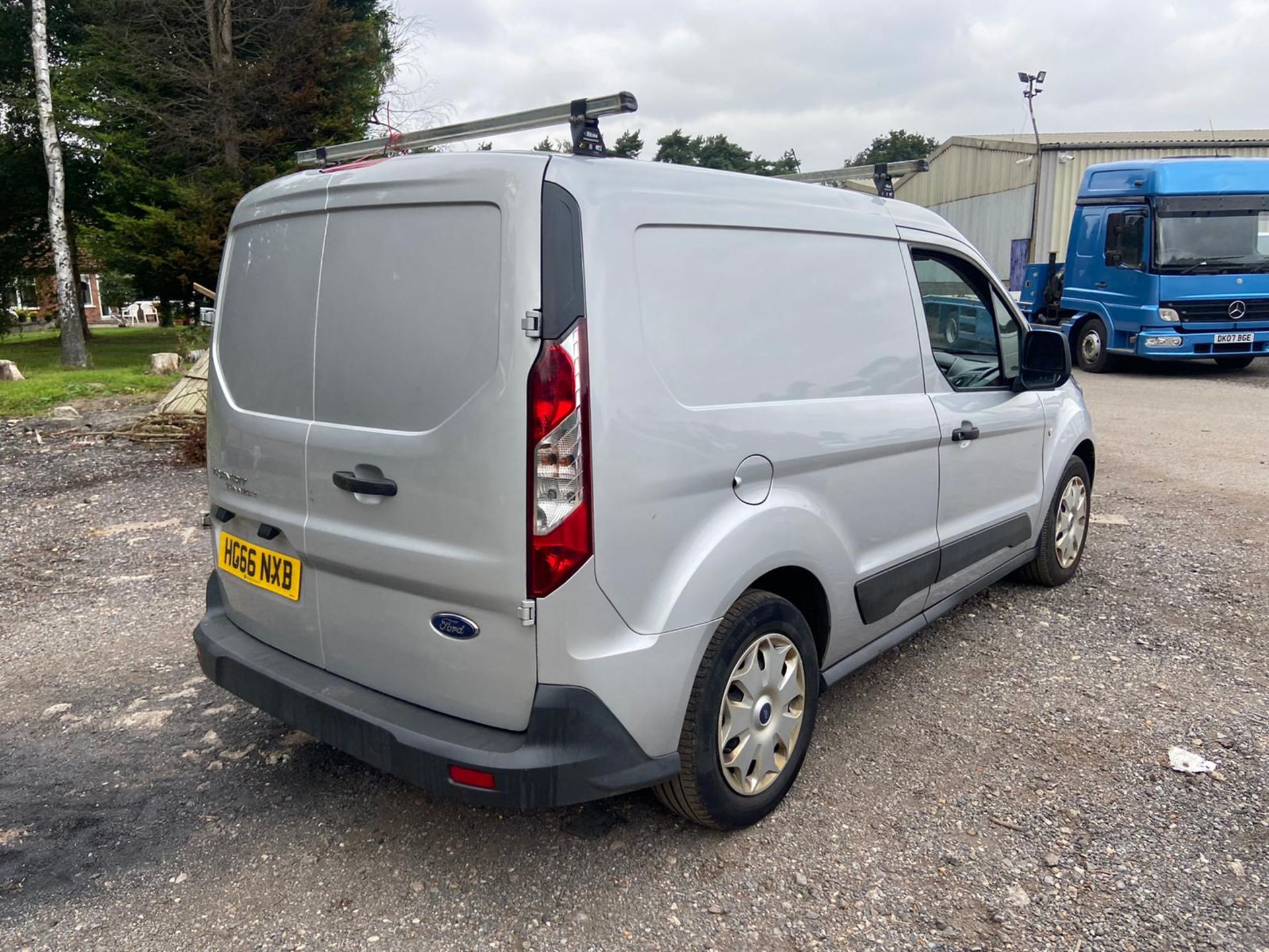 2016/66 FORD TRANSIT CONNECT 200 TREND SILVER 3 SEATER PANEL VAN, 106K MILES *PLUS VAT* - Image 4 of 6