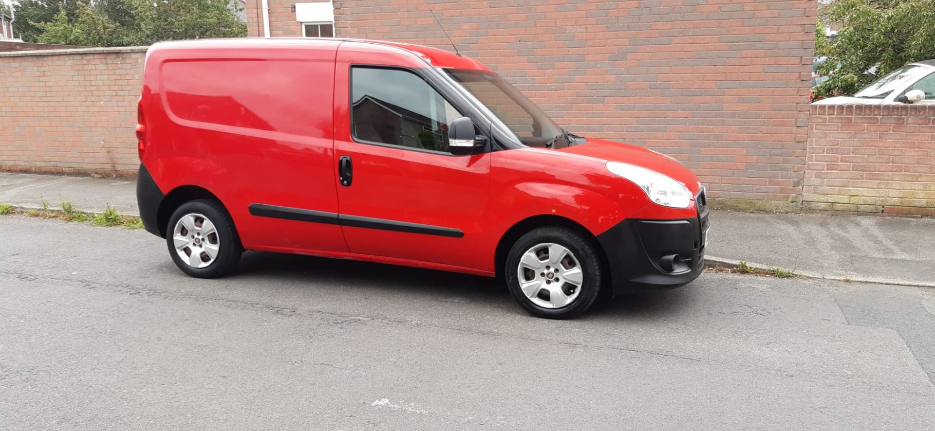 2013 FIAT DOBLO 16V MULTIJET RED PANEL VAN, 1.3 DIESEL ENGINE, 61,935 MILES *PLUS VAT*