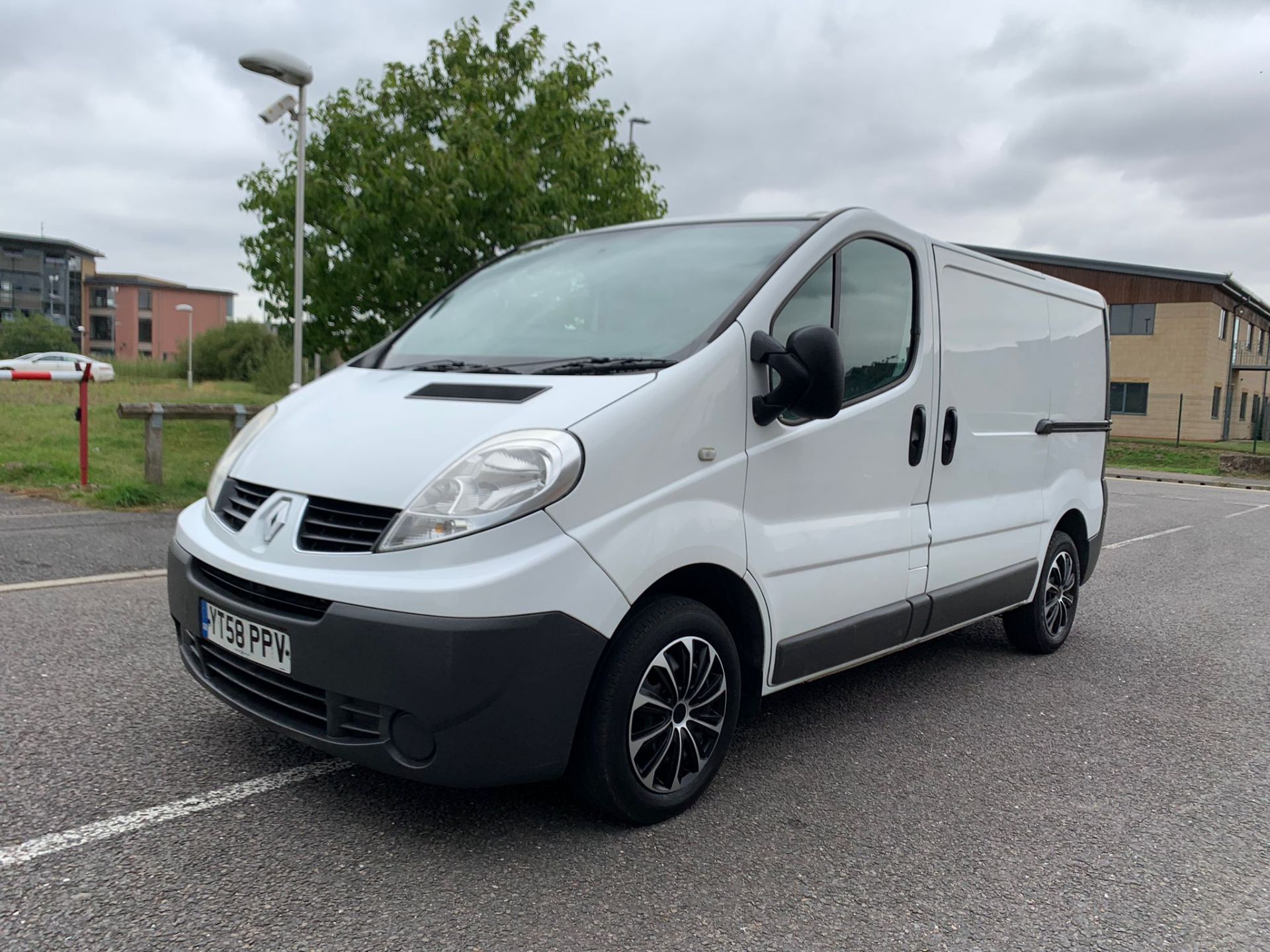 2008/58 REG RENAULT TRAFIC SL27+ DCI 115 2.0 DIESEL PANEL VAN, SHOWING 3 FORMER KEEPERS *NO VAT* - Image 3 of 16