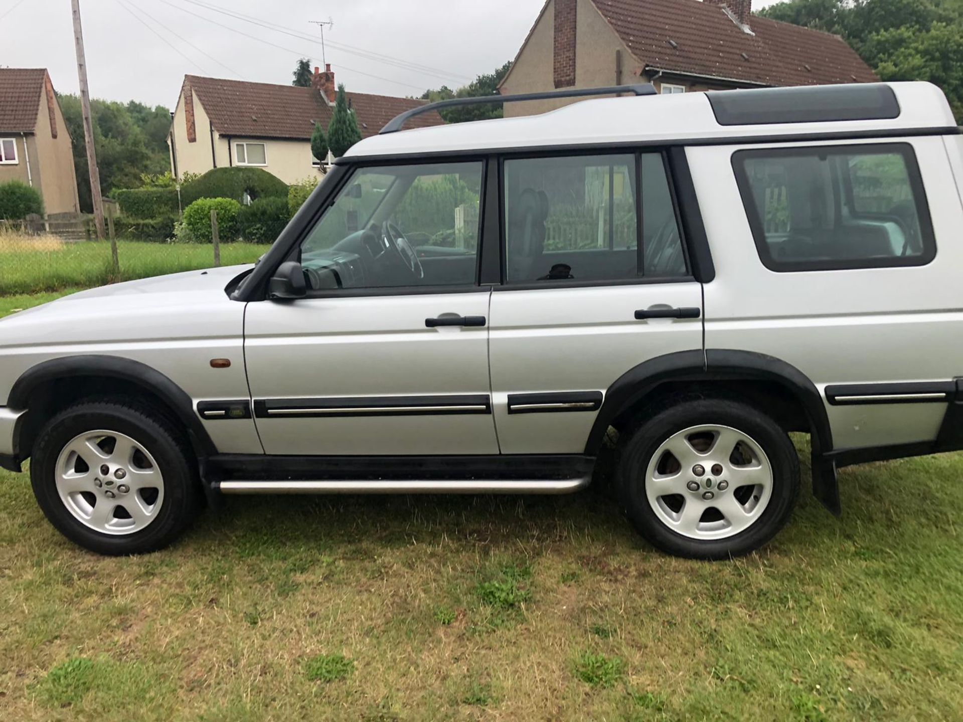 2002 LAND ROVER DISCOVERY TD5 ES AUTO SILVER 7 SEATER ESTATE, 2.5 DIESEL, 160K MILES *NO VAT* - Image 4 of 18