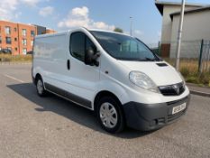 2008/58 REG VAUXHALL VIVARO 2700 CDTI SWB WHITE PANEL VAN, SHOWING 3 FORMER KEEPERS *NO VAT*