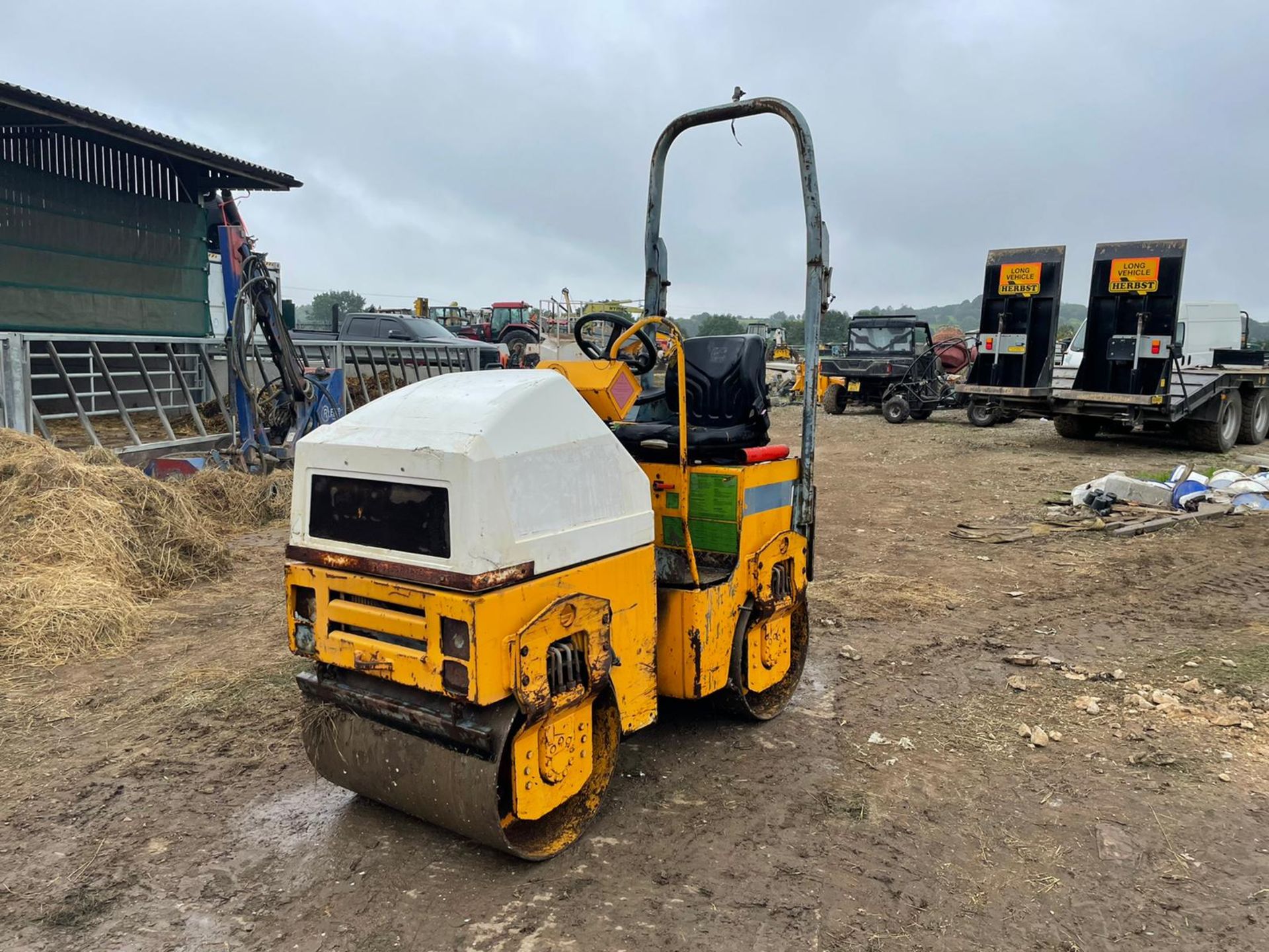 2002/51 TEREX BENFORD TV800KF TWIN DRUM ROLLER, RUNS DRIVES AND VIBRATES, 1338 HOURS *PLUS VAT* - Image 2 of 11