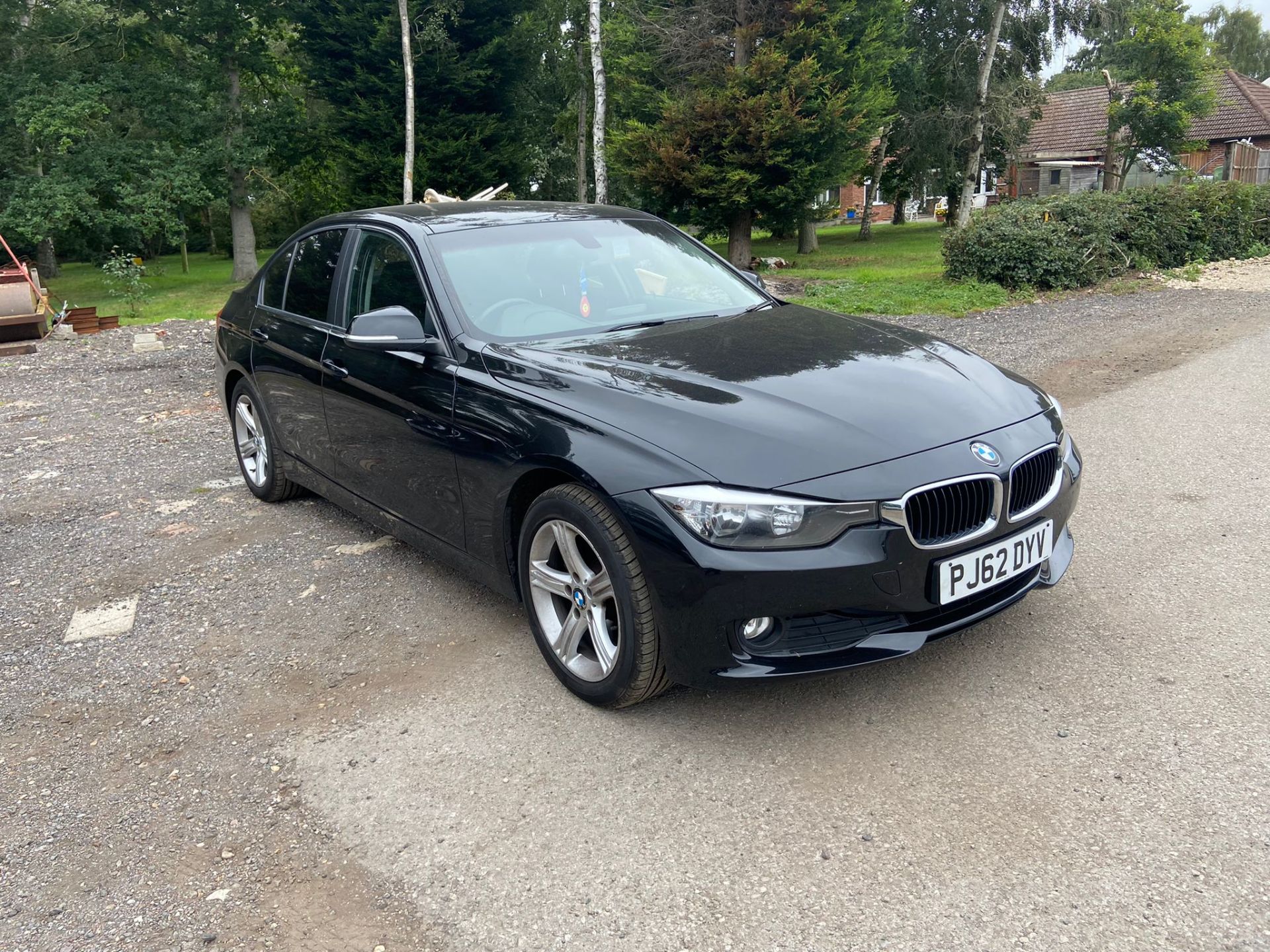 2012/62 BMW 318D SE BLACK SALOON, 109K MILES, 2.0 DIESLE ENGINE, 6 SPEED MANUAL *NO VAT*