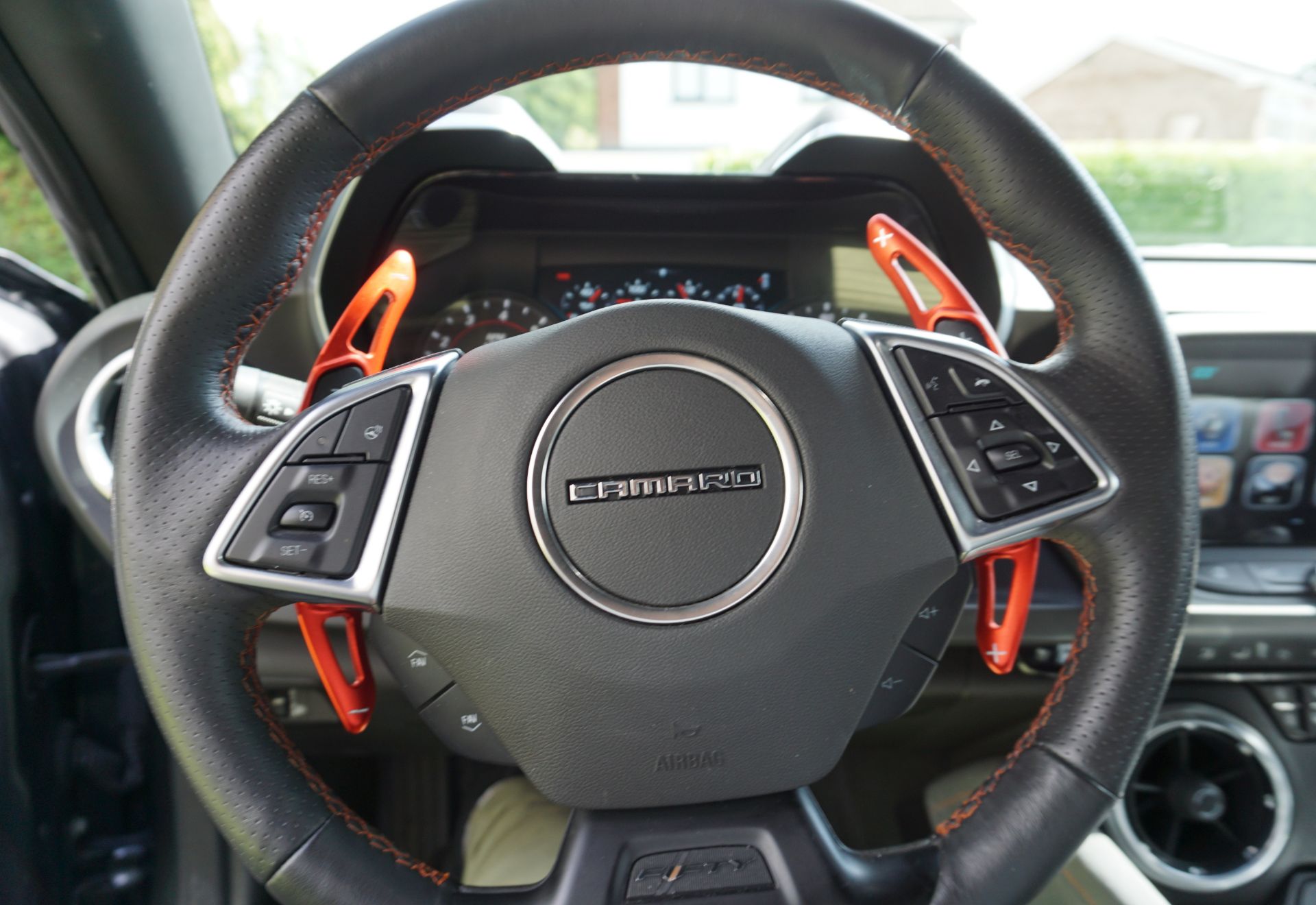 2017/17 REG CHEVROLET CAMARO V8 AUTOMATIC GREY COUPE 50th ANNIVERSARY EDITION, LHD, LOW MILEAGE - Image 11 of 14