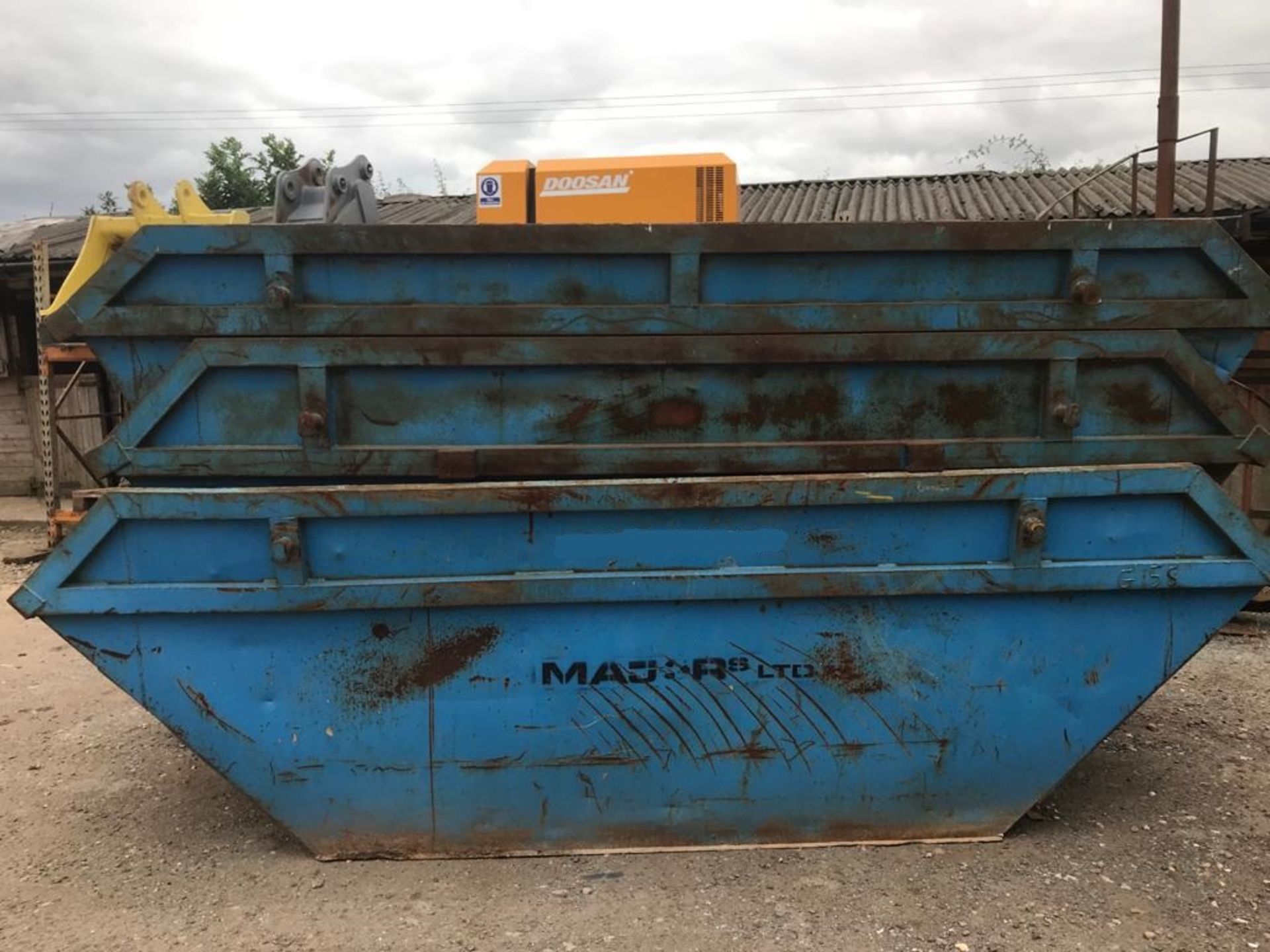 3 x 10 YARD SKIPS, ALL HAVE GOOD FLOORS AND IN SERVICEABLE CONDITION *NO VAT*