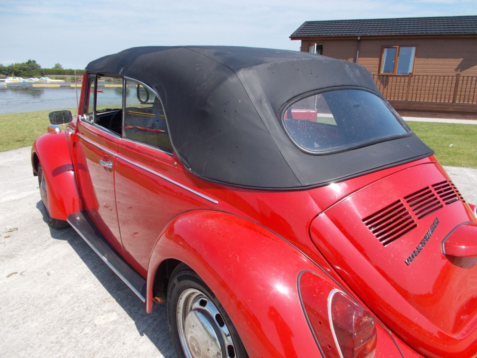 1972 (K) VOLKSWAGEN BEETLE CONVERTIBLE, 1600 TWIN PORT ENGINE, 4 SPEED MANUAL GEARBOX, LHD *NO VAT* - Image 10 of 24