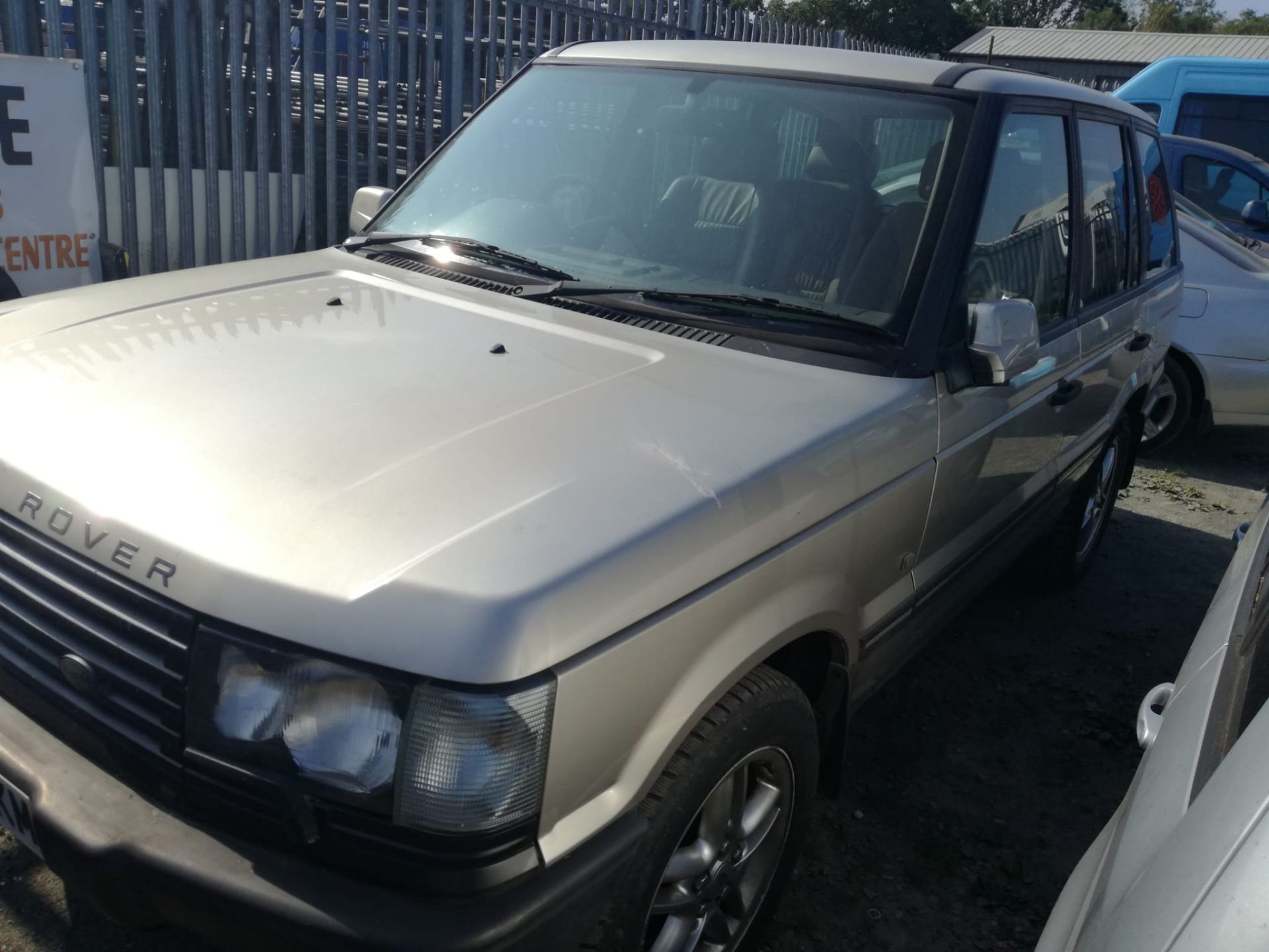 RARE 30th ANNIVERSARY EDITION 2000 RANGE ROVER VOGUE 4.6 PETROL, AUTOMATIC, 110k MILES *NO VAT* - Image 2 of 10