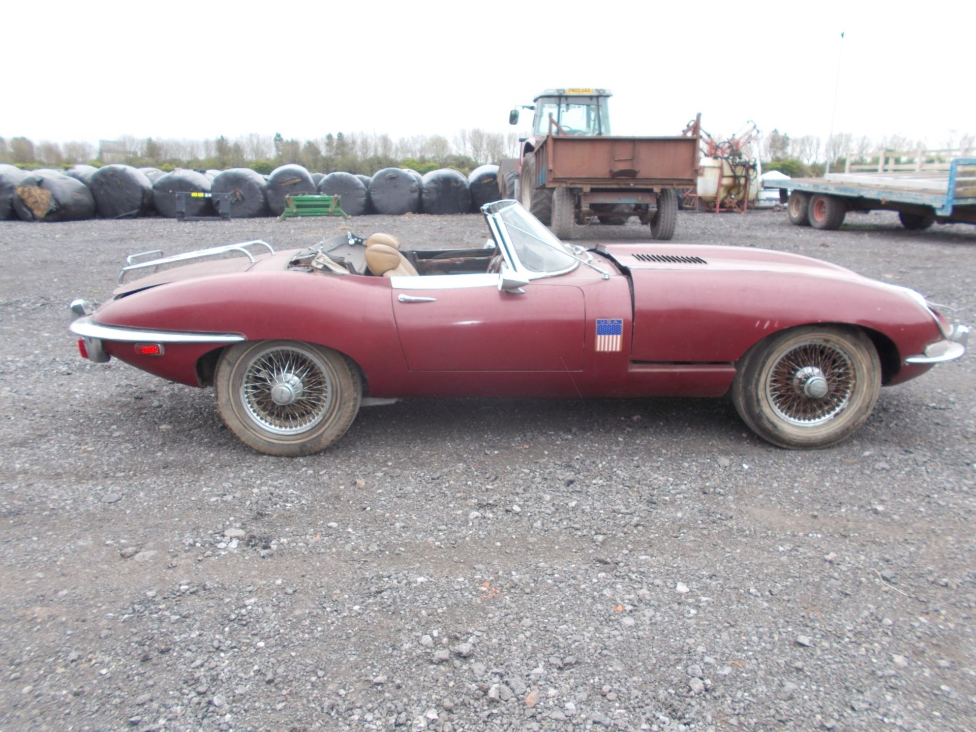 1969 (G) JAGUAR E TYPE SERIES 2 4.2 ROADSTER, 4 SPEED MANUAL, LEFT HAND DRIVE *NO VAT* - Image 4 of 43