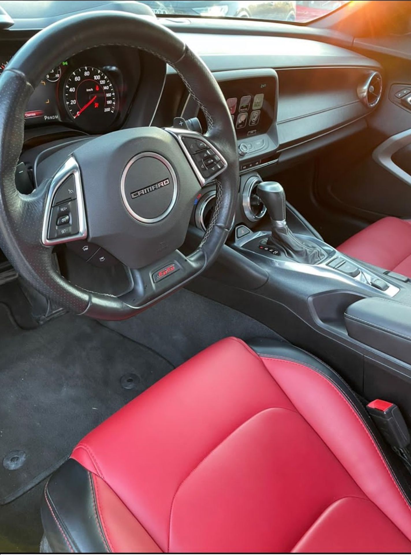 2017 Chevrolet Camaro 6.2 V8 grey with red and black interior plus vat with Nova *PLUS VAT* - Image 5 of 8