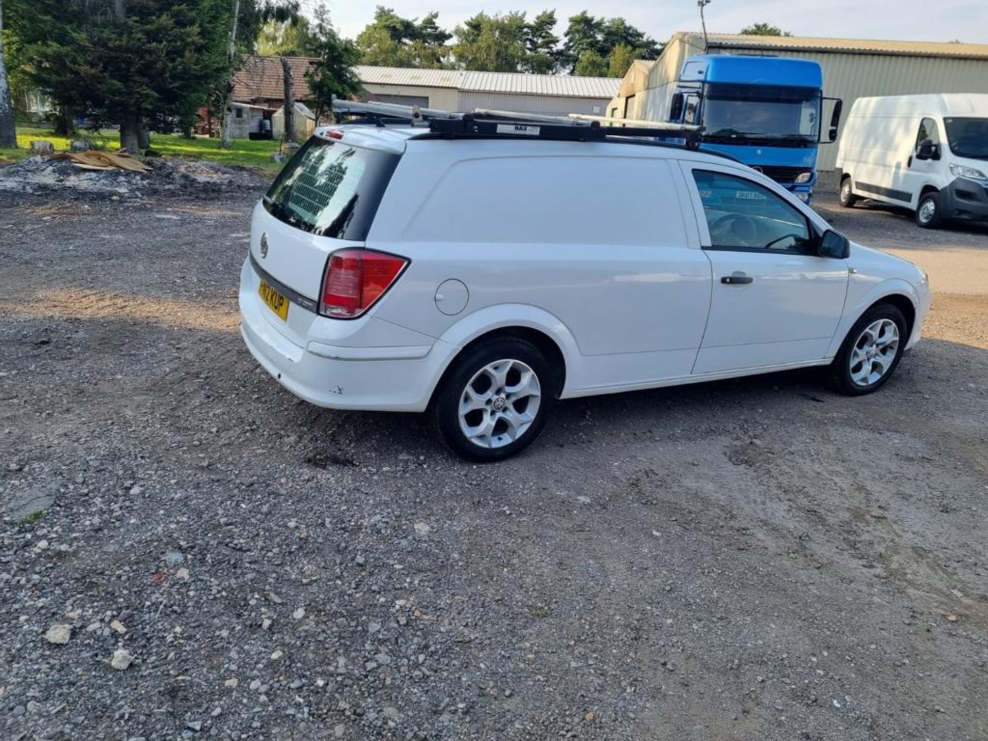 2012 VAUXHALL ASTRA CLUB ECOFLEX WHITE VAN, 112K MILES, 107 DIESEL ENGINE *NO VAT* - Image 6 of 7