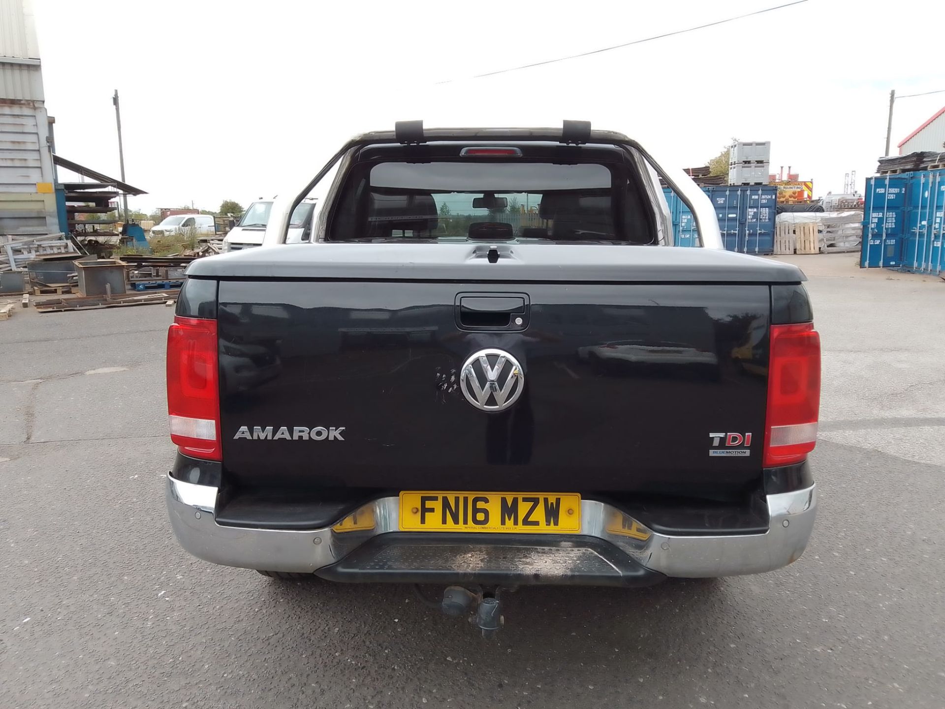 2016 VOLKSWAGEN AMAROK HIGHLINE 4MOTION DC A BLACK PICK UP, 164,557 MILES, 2.0 DIESEL *PLUS VAT* - Image 5 of 14