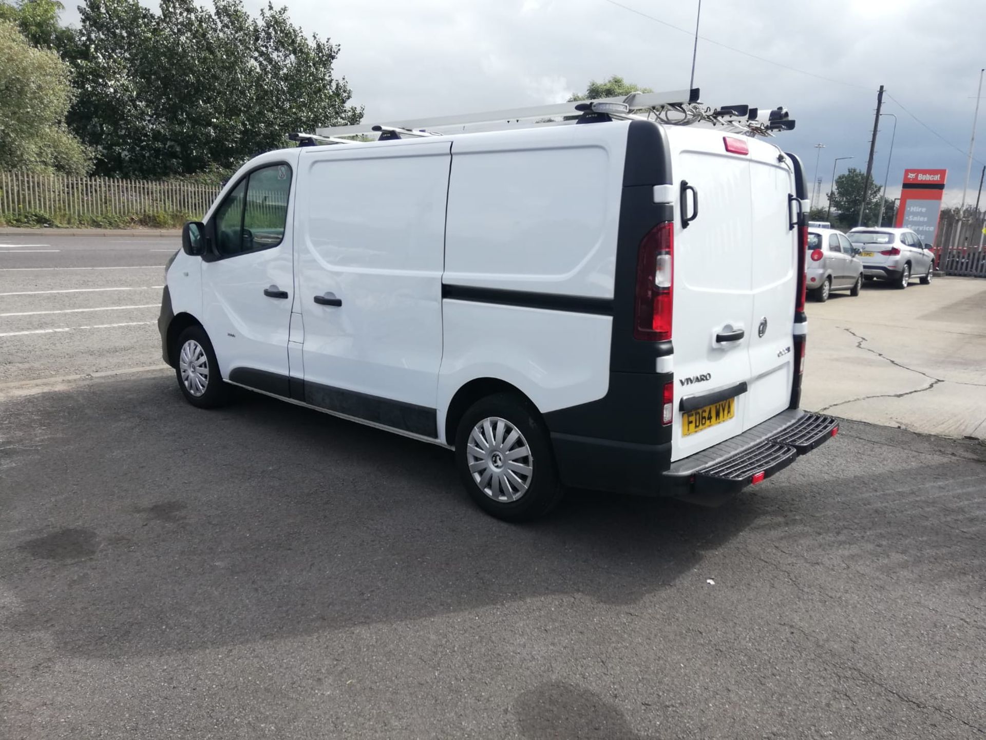 2014/64 VAUXHALL VIVARO 2900 CDTI ECOFLEX WHITE PANEL VAN, 1.6 DIESEL, 107K MILES W/ FSH *PLIS VAT* - Image 5 of 10