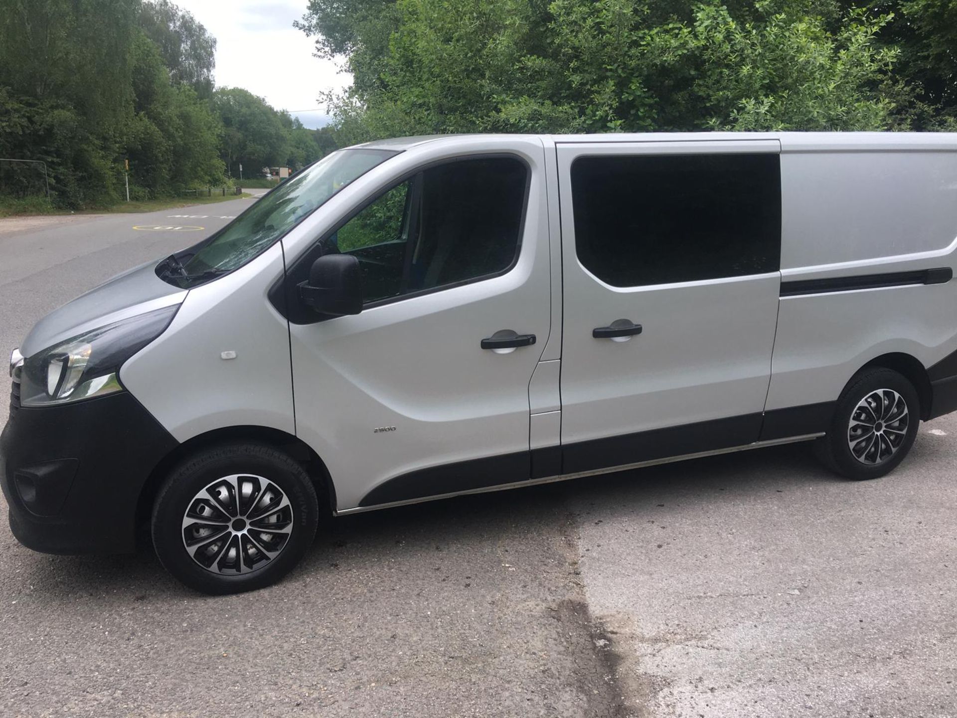 2015 VAUXHALL VIVARO 2900 CDTI GREY PANEL VAN, 1.6 DIESEL ENGINE, 101,011 MILES *NO VAT* - Image 4 of 25