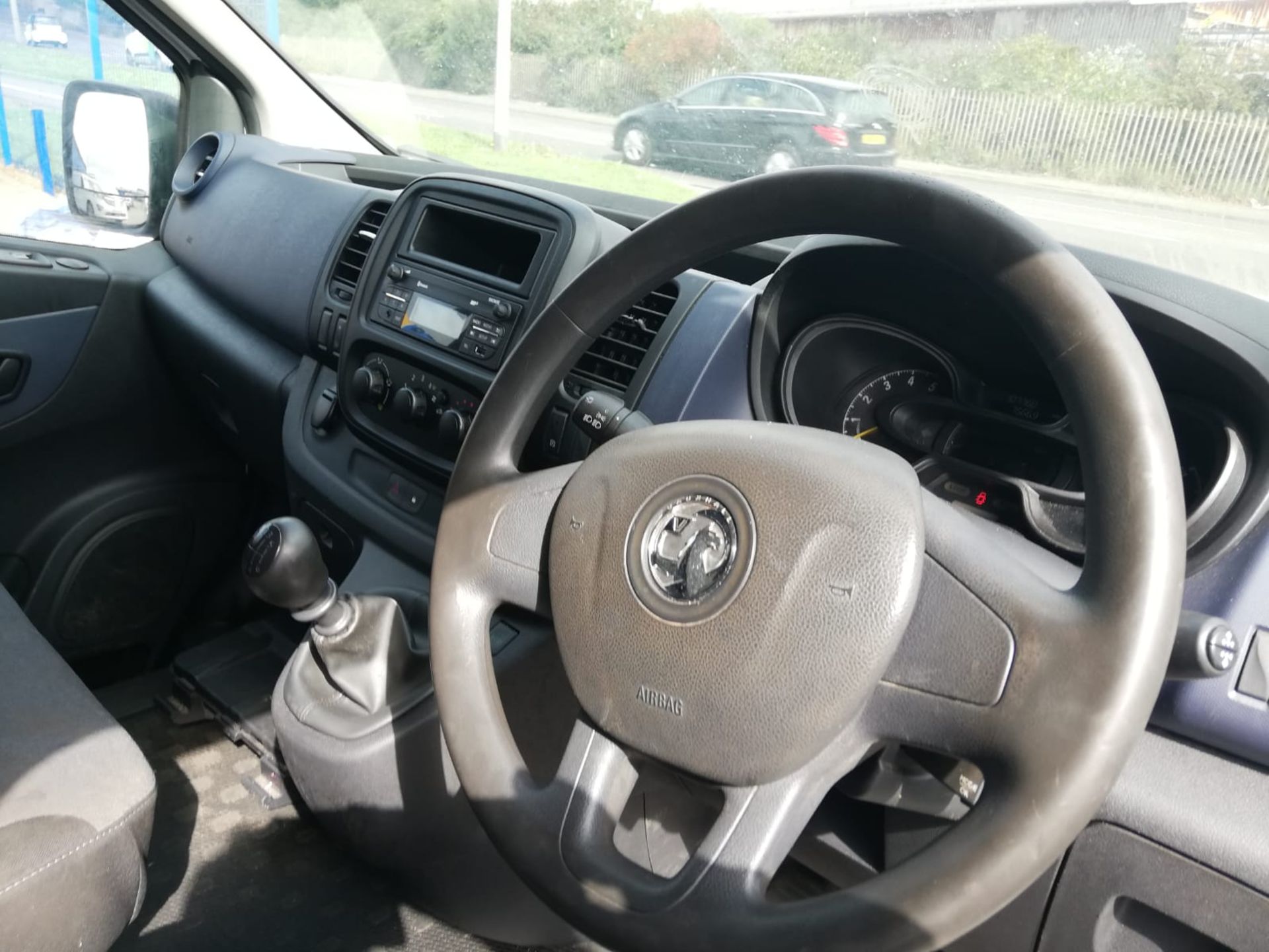 2014/64 VAUXHALL VIVARO 2900 CDTI ECOFLEX WHITE PANEL VAN, 1.6 DIESEL, 107K MILES W/ FSH *PLIS VAT* - Image 10 of 10