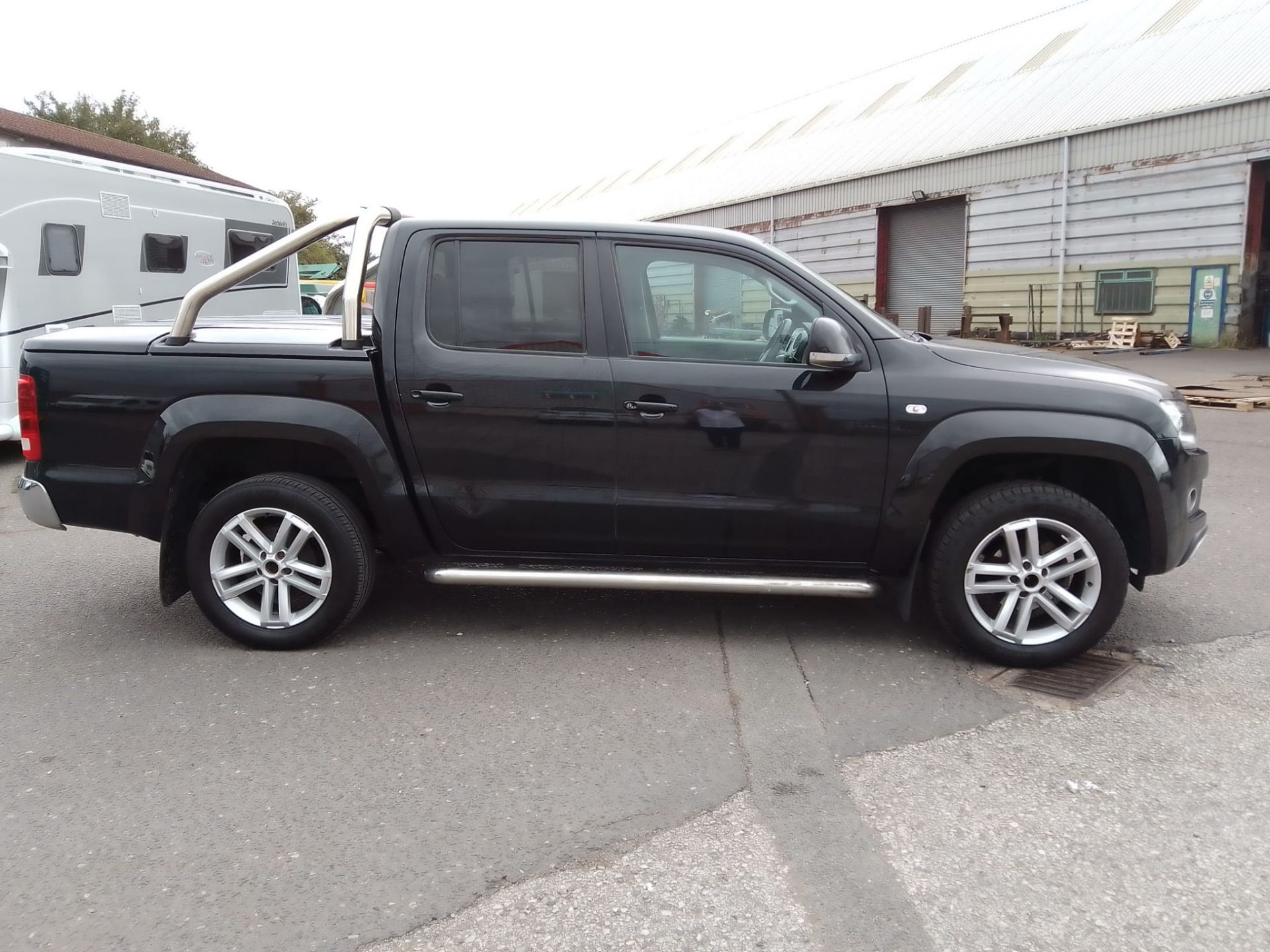 2016 VOLKSWAGEN AMAROK HIGHLINE 4MOTION DC A BLACK PICK UP, 164,557 MILES, 2.0 DIESEL *PLUS VAT* - Image 7 of 14