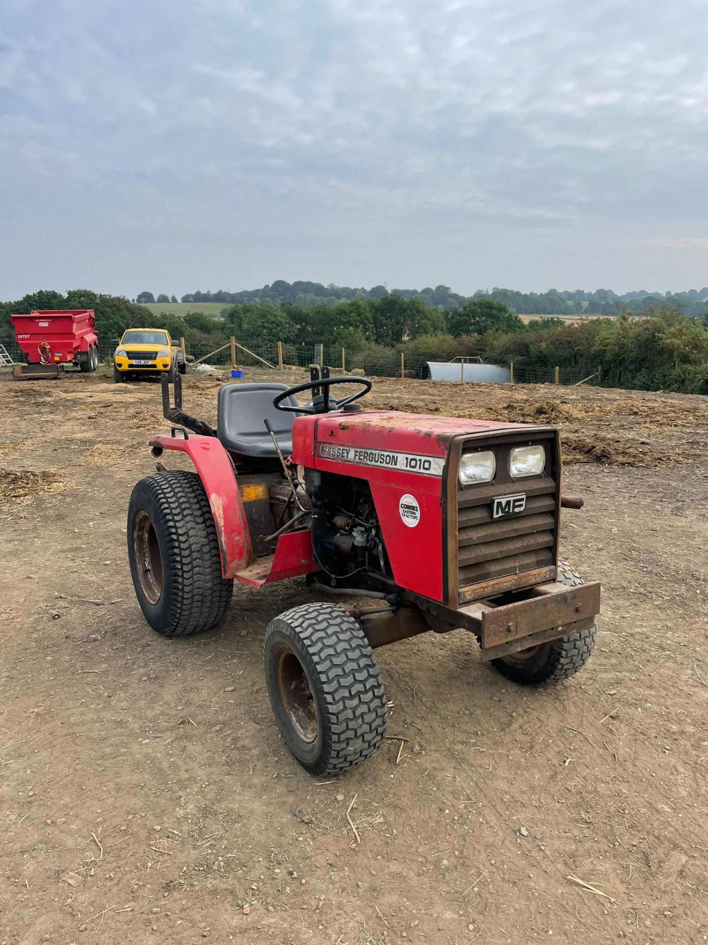 MASSEY FERGUSON 1010 COMPACT TRACTOR, 42 RECORDED HOURS, 3 POINT LINKAGE *NO VAT*