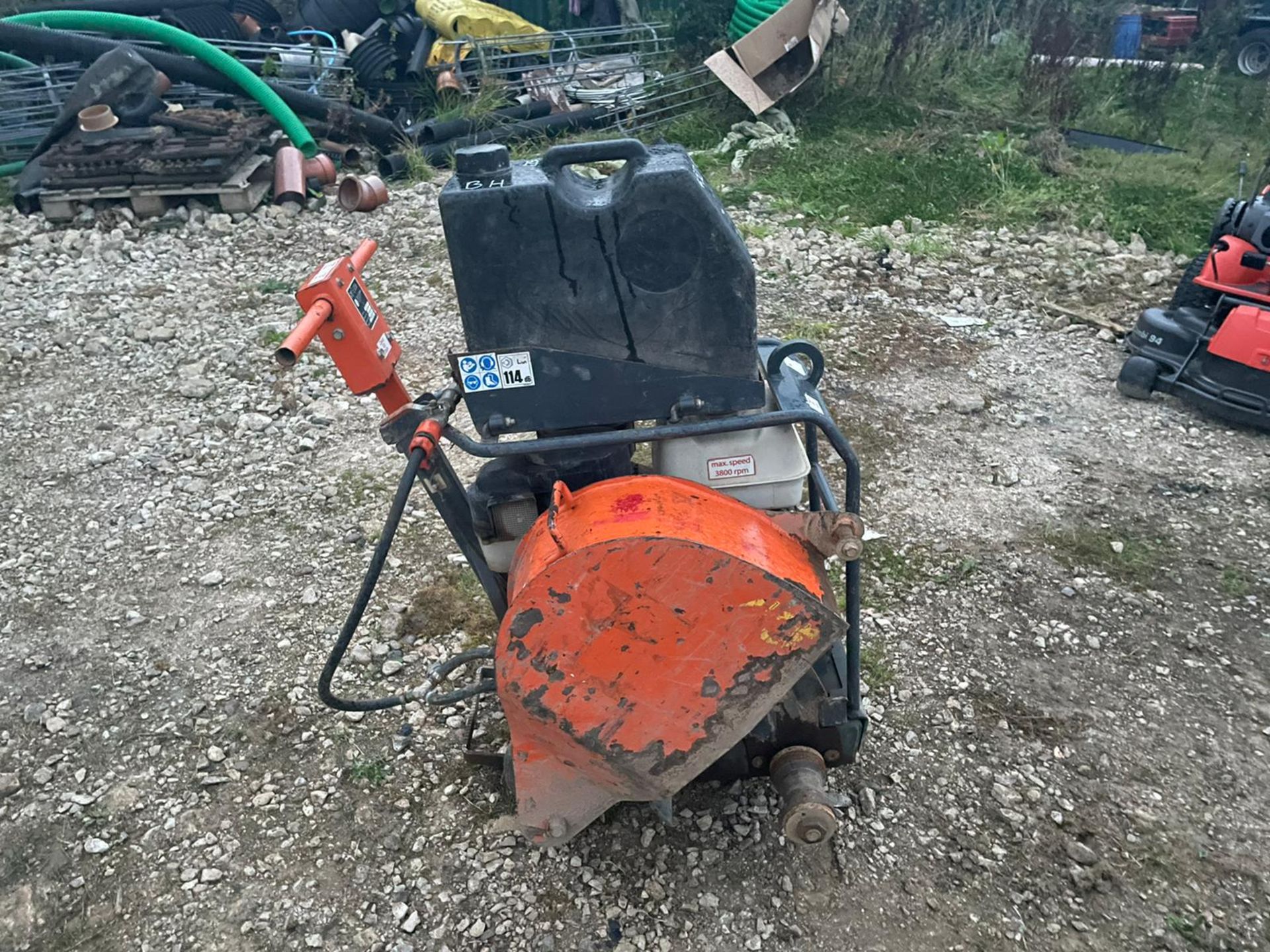 2016 BELLE DUO 350X FLOOR SAW, NO BLADES, HONDA GX390 ENGINE, ENGINE HAS COMPRESSION *NO VAT*