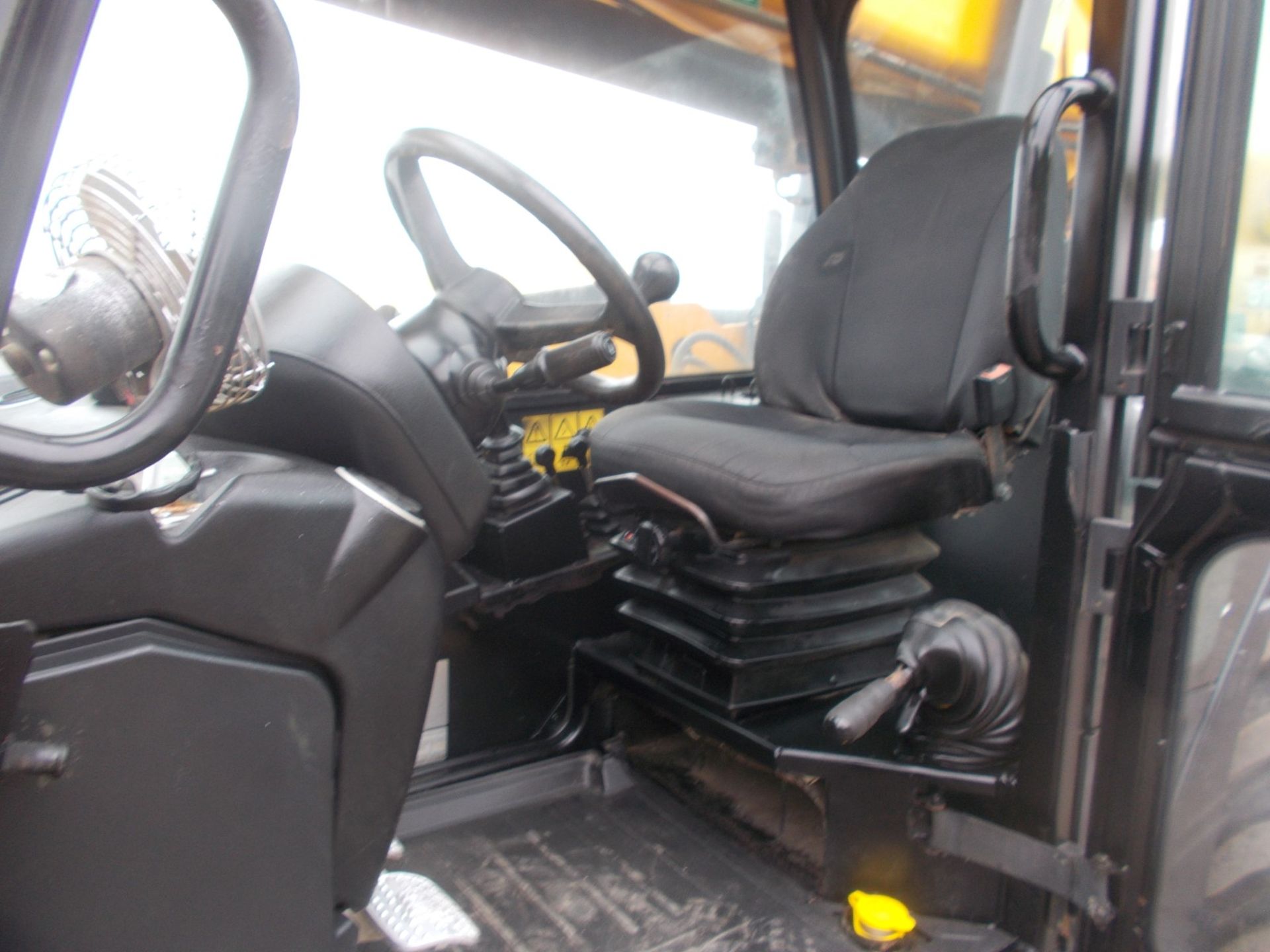 2015 JCB 510-56 TELEHANDLER, JCB 4.4 ECOMAX ENGINE, 4452 HOURS, VERY CLEAN MACHINE *PLUS VAT* - Image 18 of 19