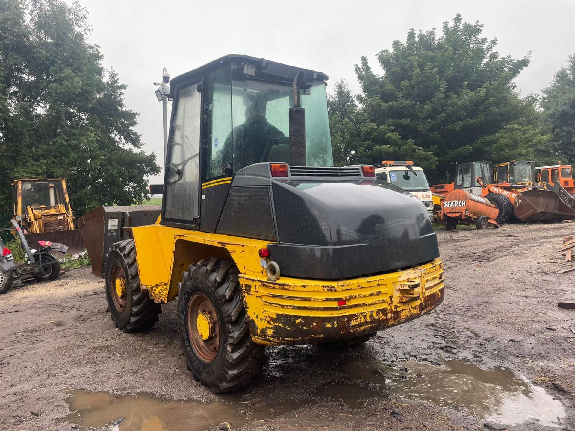 KRAMER ALLRAD 4WS LOADING SHOVEL, RUNS DRIVES AND LIFTS, HYDRAULIC QUICK HITCH *PLUS VAT* - Image 5 of 12