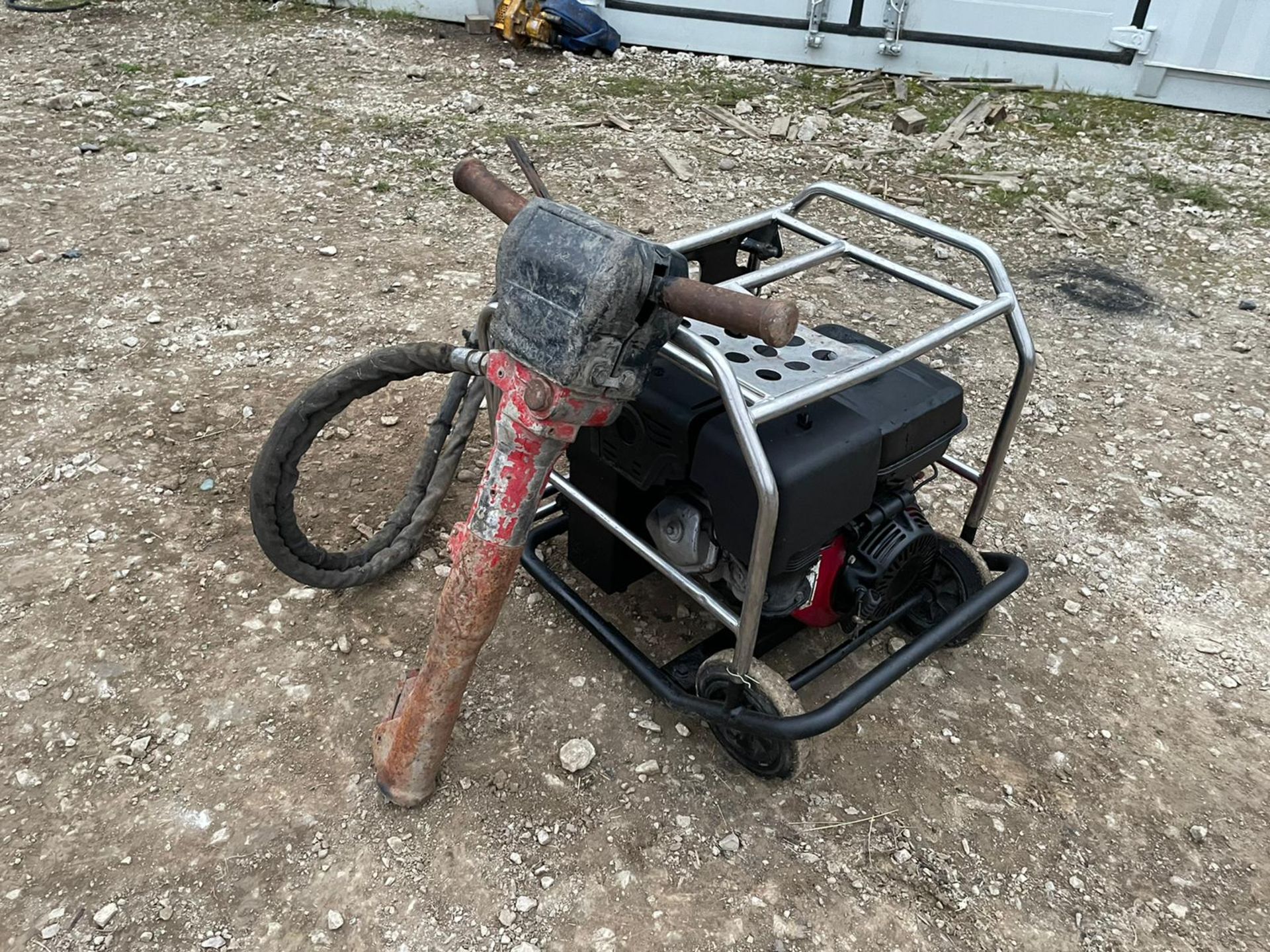 2016 JCB HYDRAULIC BEAVER PACK WITH GUN AND HOSE, RUNS AND WORKS, HONDA GX240 ENGINE *NO VAT* - Image 4 of 5