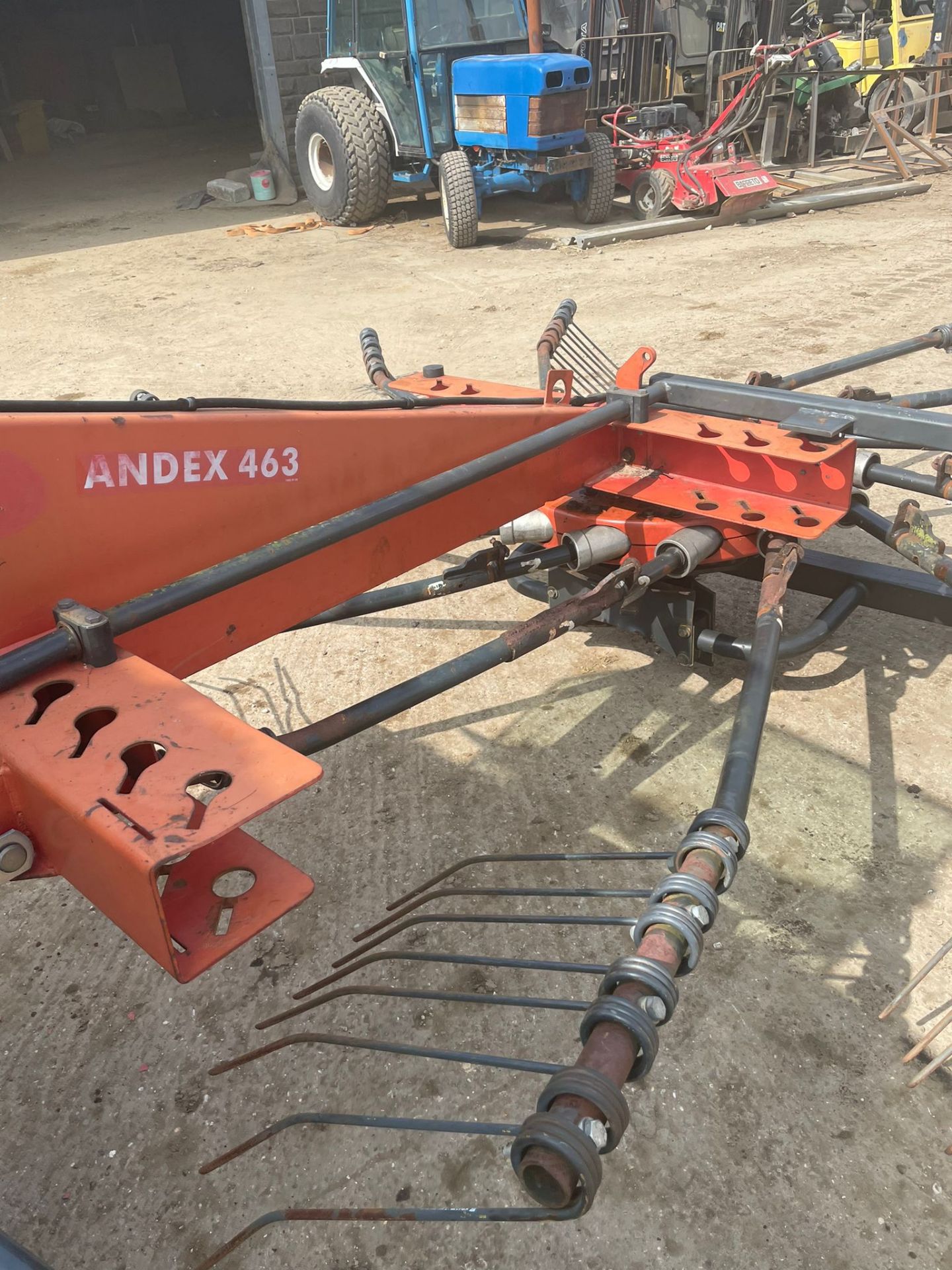 2017 KVERNELAND ANDEX 463 HAY RAKE ROWER UP RAKE, YEAR 2017 *NO VAT* - Image 4 of 5