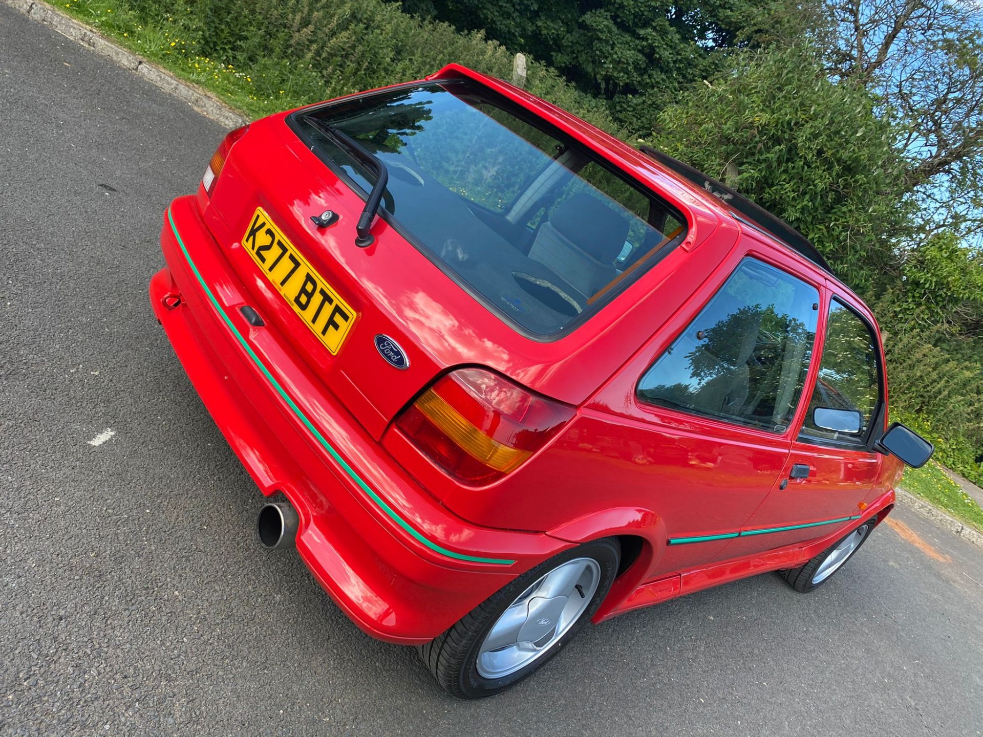 1992 FORD FIESTA XR2 I RED 3 DOOR HATCHBACK, 1.8 PETROL ENGINE, MANUAL 5 GEARS *NO VATT* - Image 14 of 30