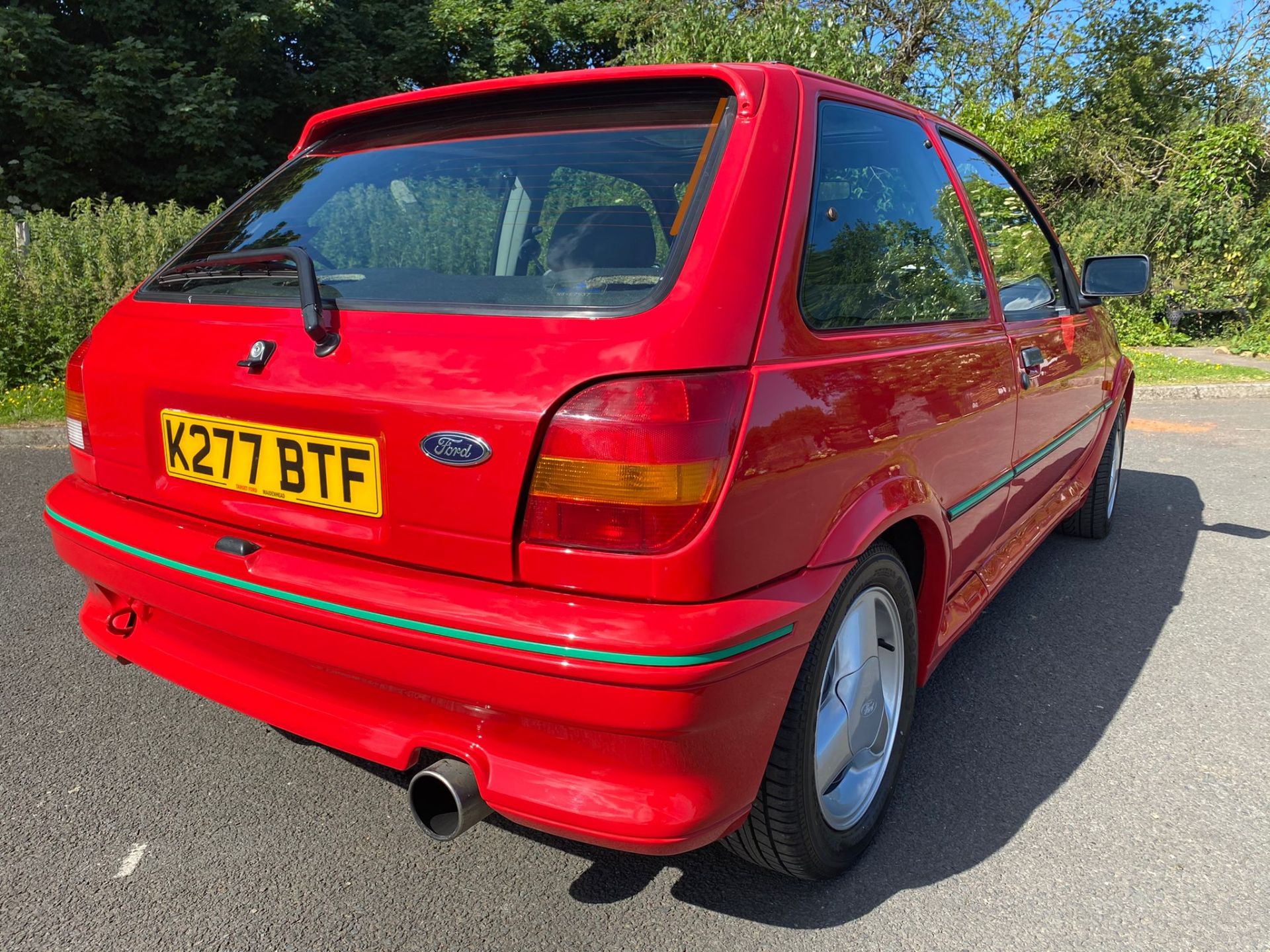 1992 FORD FIESTA XR2 I RED 3 DOOR HATCHBACK, 1.8 PETROL ENGINE, MANUAL 5 GEARS *NO VATT* - Image 13 of 30