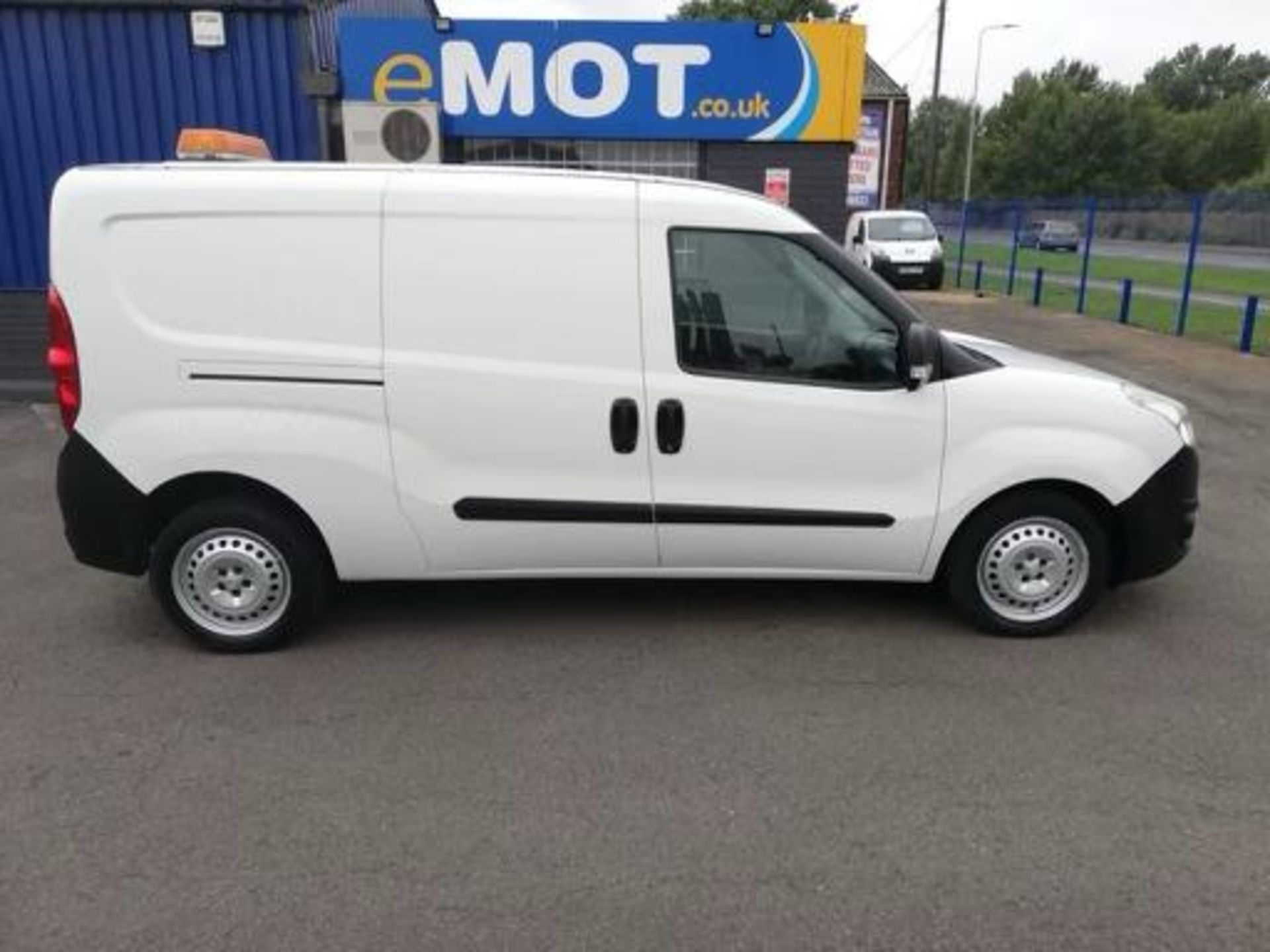 2014 VAUXHALL COMBO 2300 L2H1 CDTI SS E-FLEX WHITE PANEL VAN, 1.2 DIESEL ENGINE, 103K MILES*PLUS VAT - Image 3 of 9