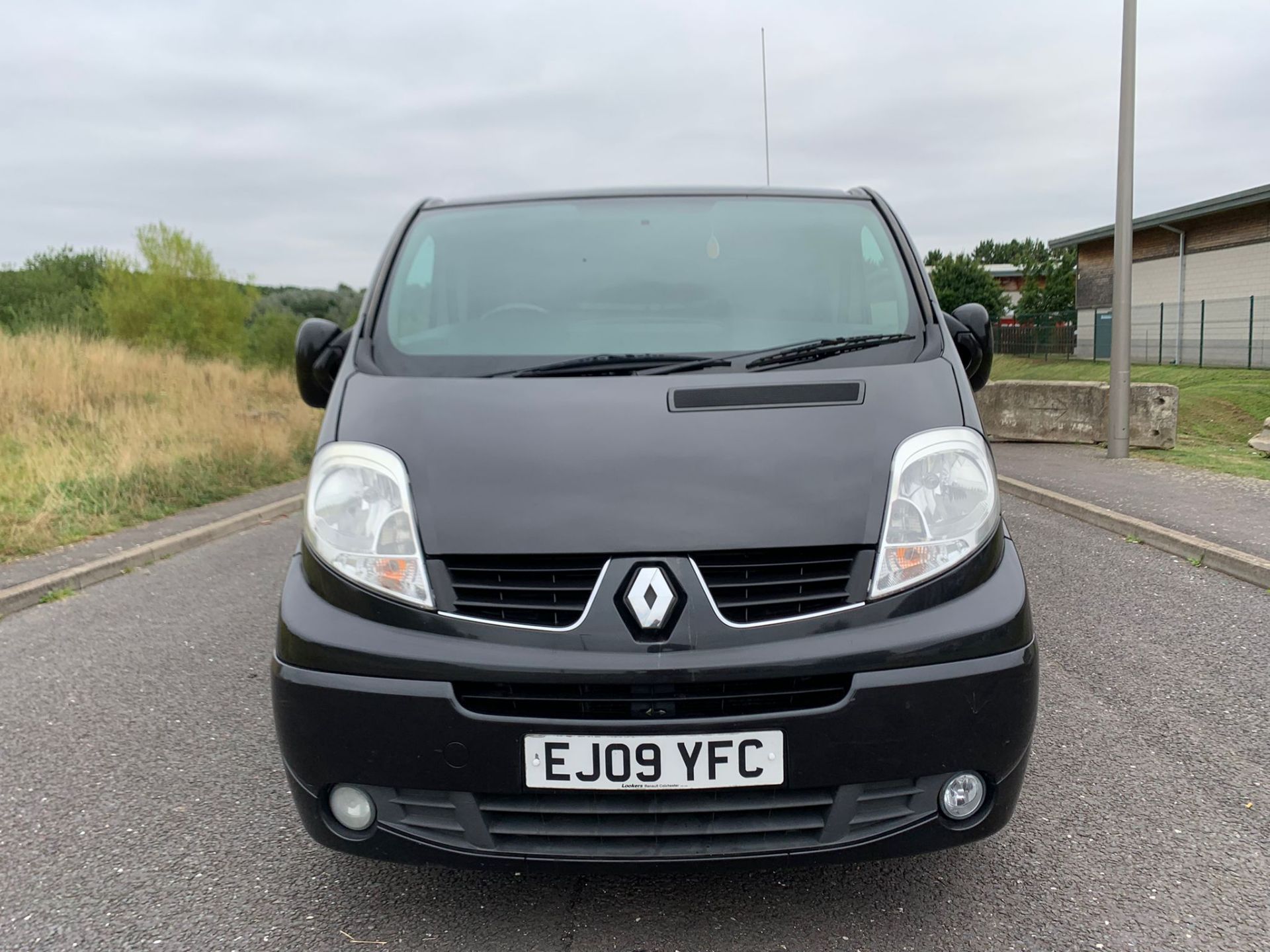 RENAULT TRAFIC SL27 SPORT DCI 115 BLACK PANEL VAN, 2.0 DIESEL, 127,364 MILES *NO VAT* - Image 2 of 22