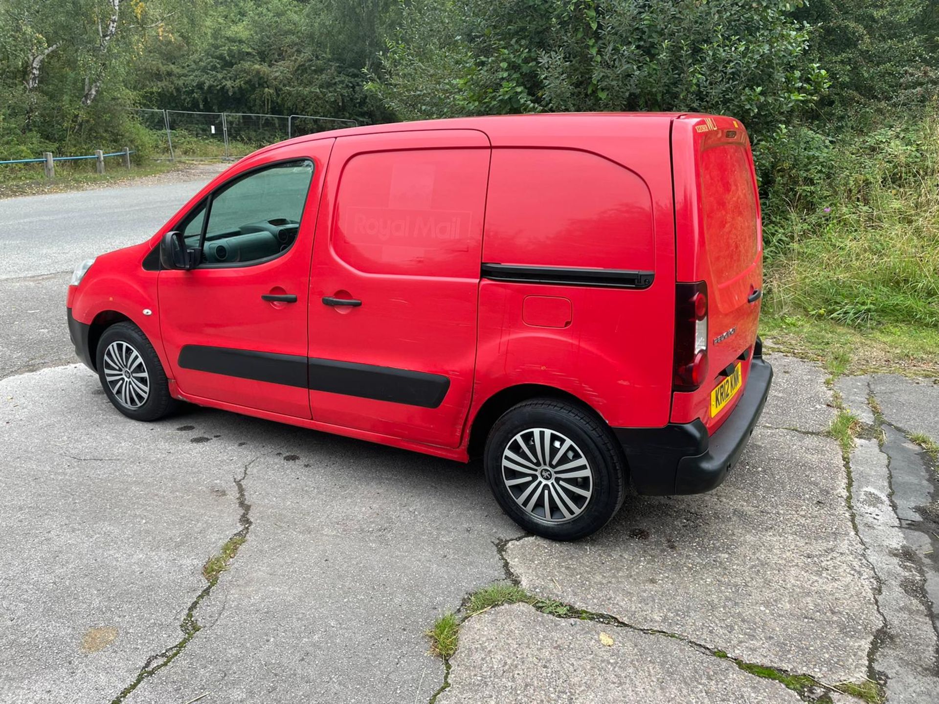 2012 PEUGEOT PARTNER 625 S L1 HDI RED PANEL VAN, 1560cc DIESEL ENGINE, 79,389 MILES *NO VAT* - Image 6 of 20